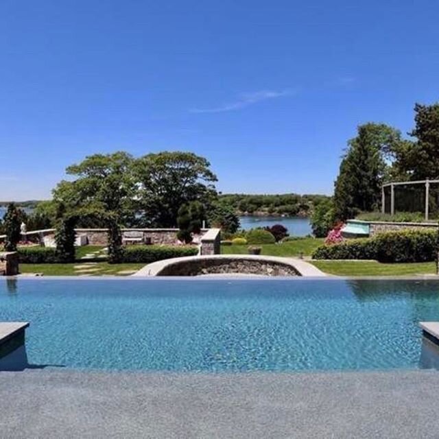 We love the color blue. Don&rsquo;t you. First day of summer 2020! .
.
.
#summer #blue #homelifeandstyle #home #waterview #luxuryrealestate #pool