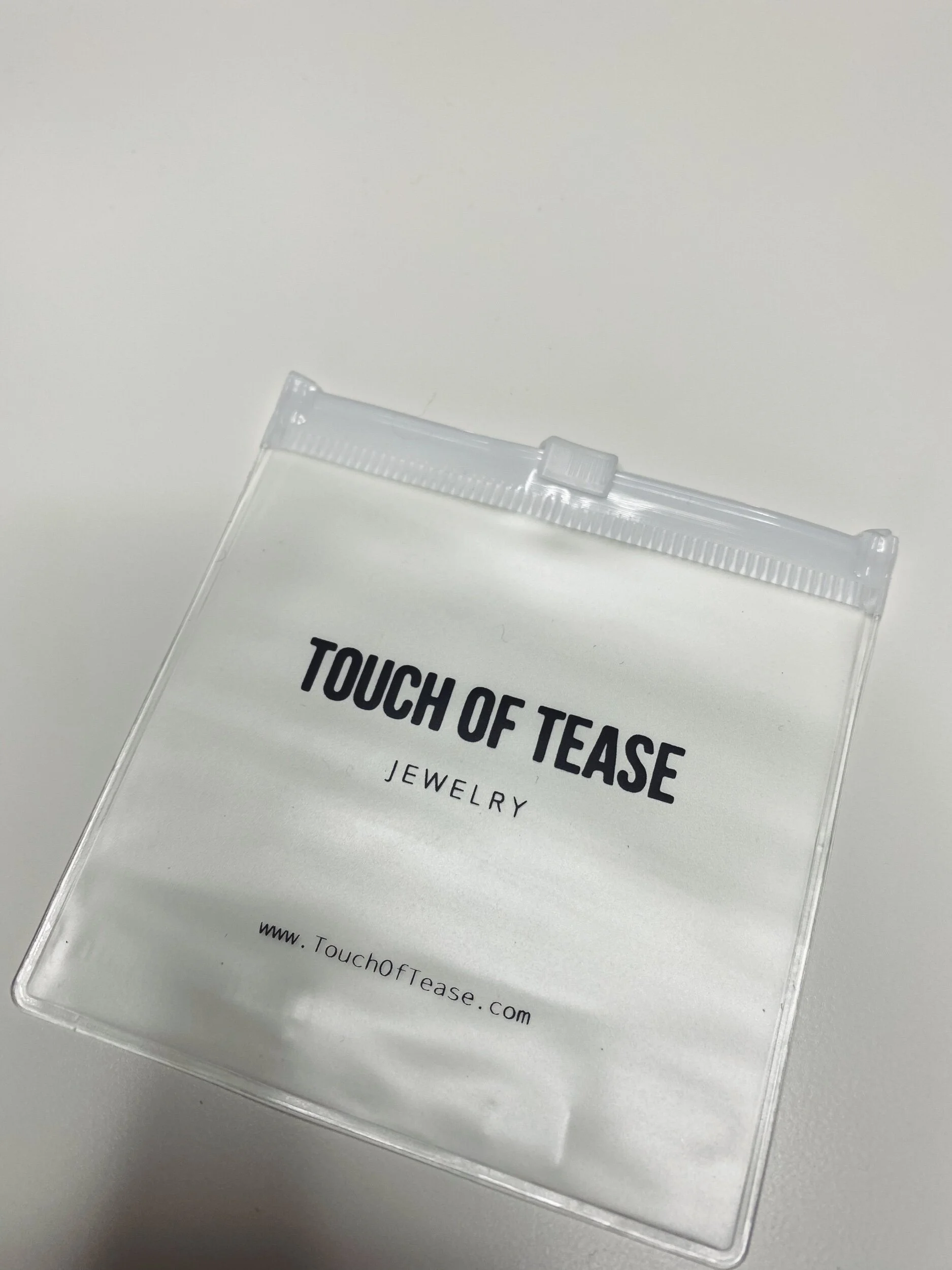 900D05EB-8C93-4688-8EF5-287978C38328