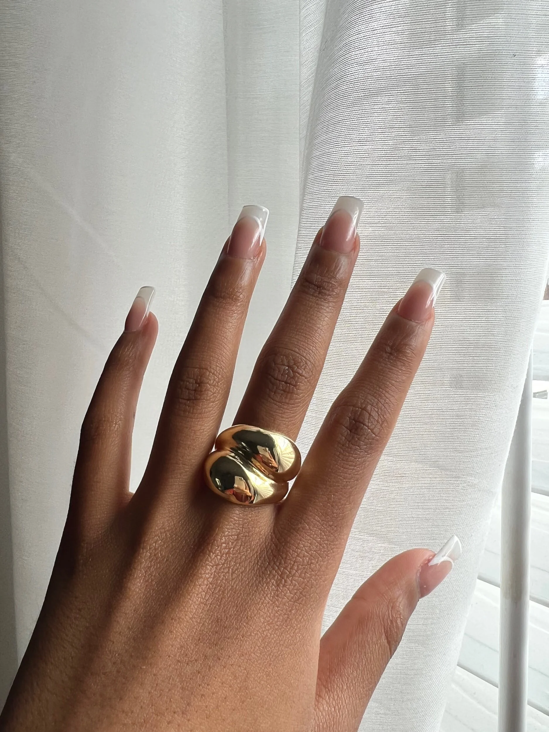 FBEE636C-88E8-4361-84F6-CE55A43CBEA2