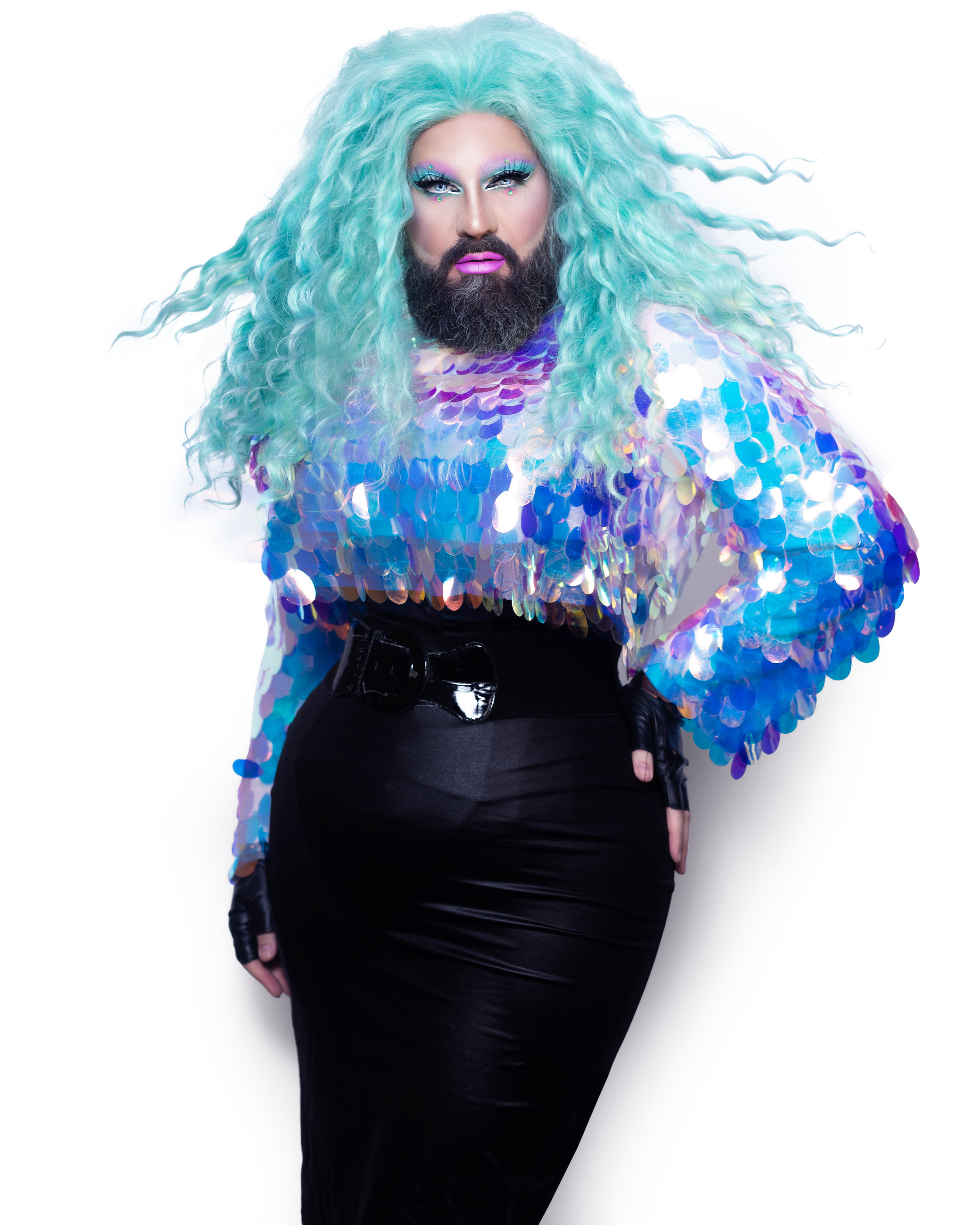 Alma 001 Promo 2019 - Alma Bitches.jpg
