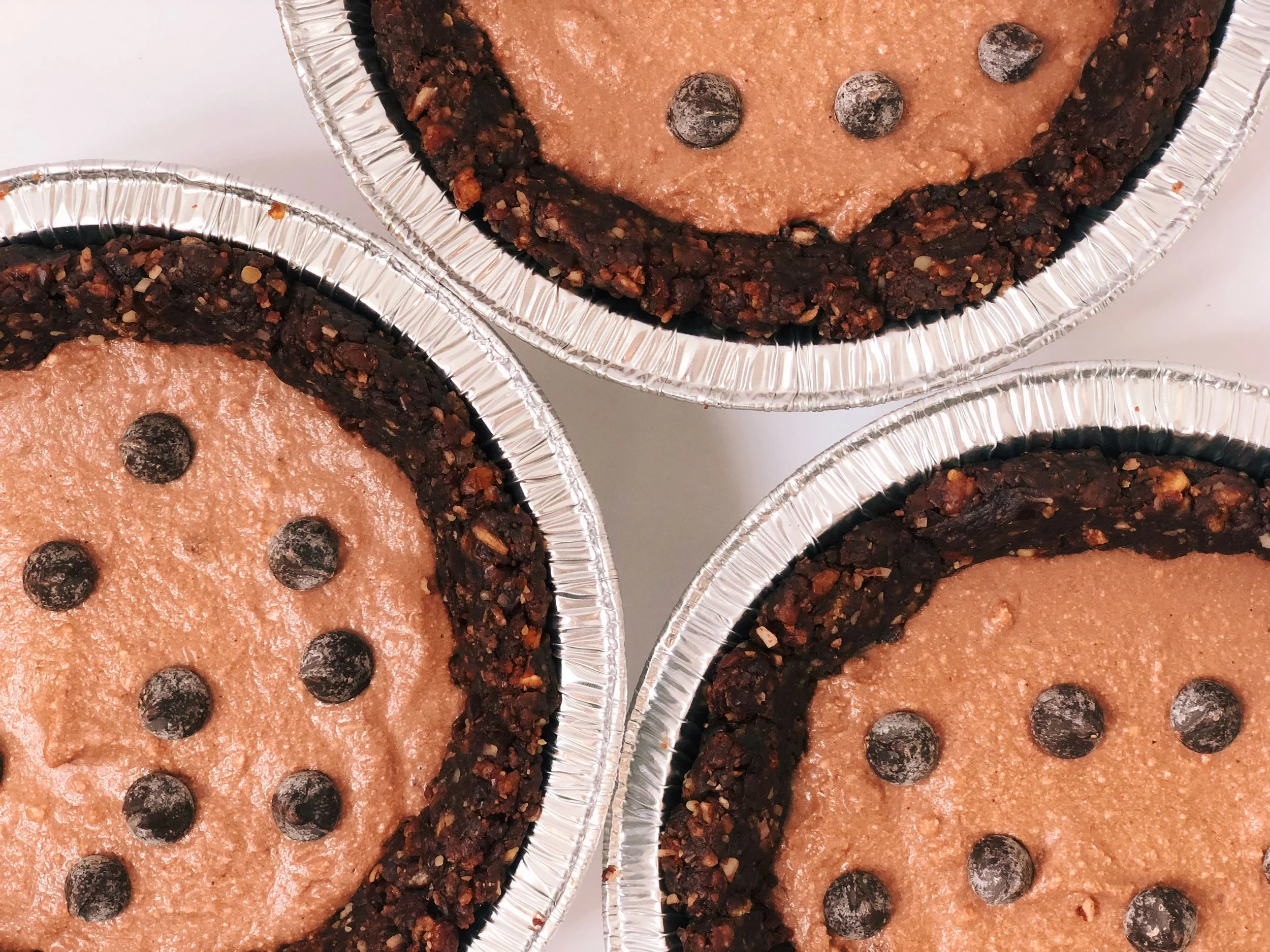 NuGo Series: Healthy Chocolate Coconut Mousse Pie (Vegan + GF)