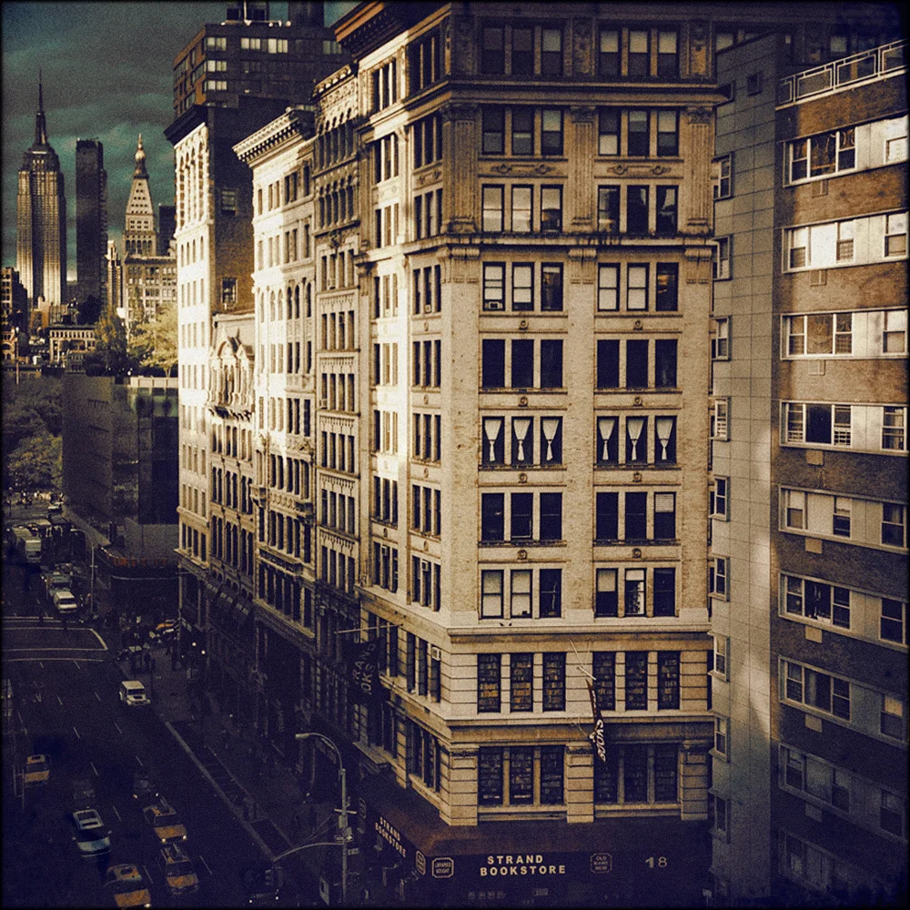 SeanPerry_TheStrand_Fotopolis.jpg