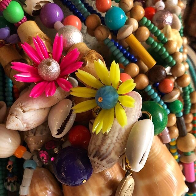 Design studio detail with a selection of new necklaces coming soon to patchnyc.com
#designstudio #creativespace #summerjewelry #oneofakind #doncarneyart #jewelrydesign #neon #flourescent #flowers #seashells #vintage #newcollection #patchnyc #summer20