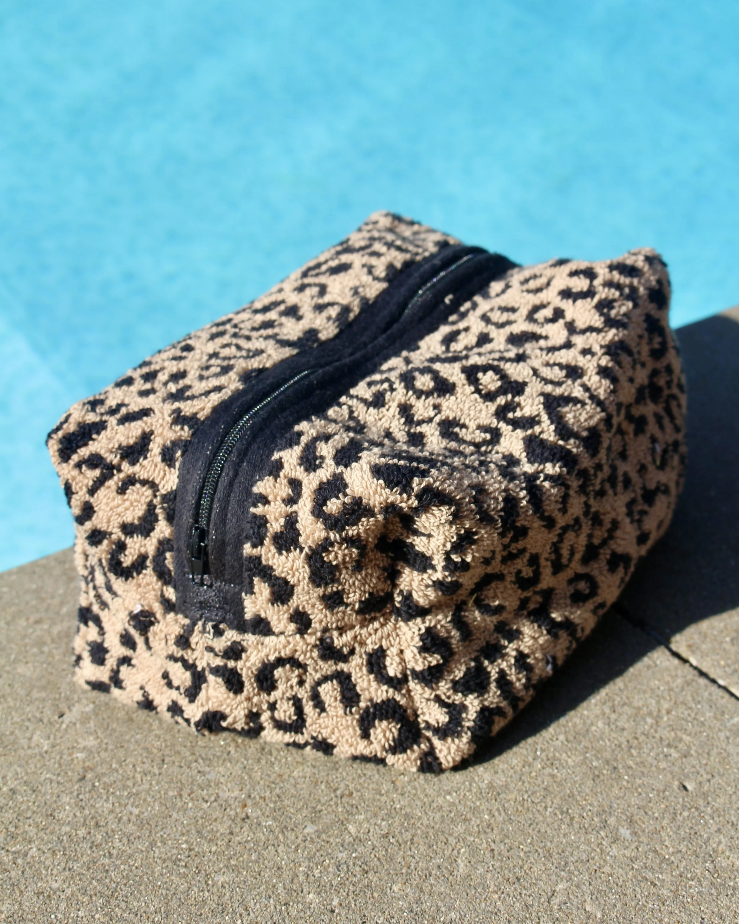 cheetahlicious towel - medium pouch
