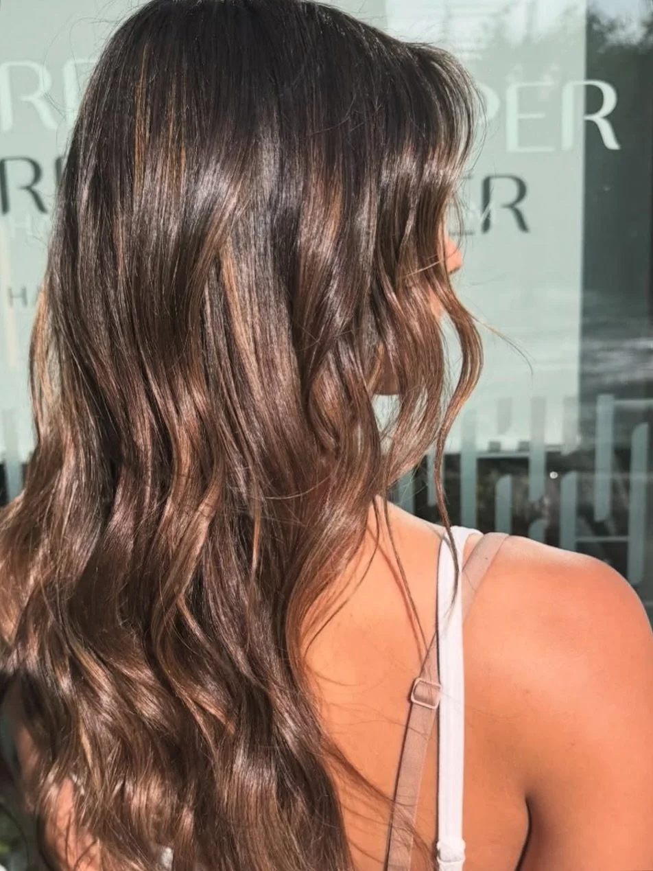 &ldquo; subtle, but never boring&rdquo; ✨ glossy dimensional brunette by @chopitlikeitshawt 
.
.
.
.
 #pdxhairstylist #portlandhair  #pdxsalon #shadeseq #pdxhair #pdxbalayage #portlandsalon #portlandbalayage #licensedtocreate #love #modernsalon 
#bal