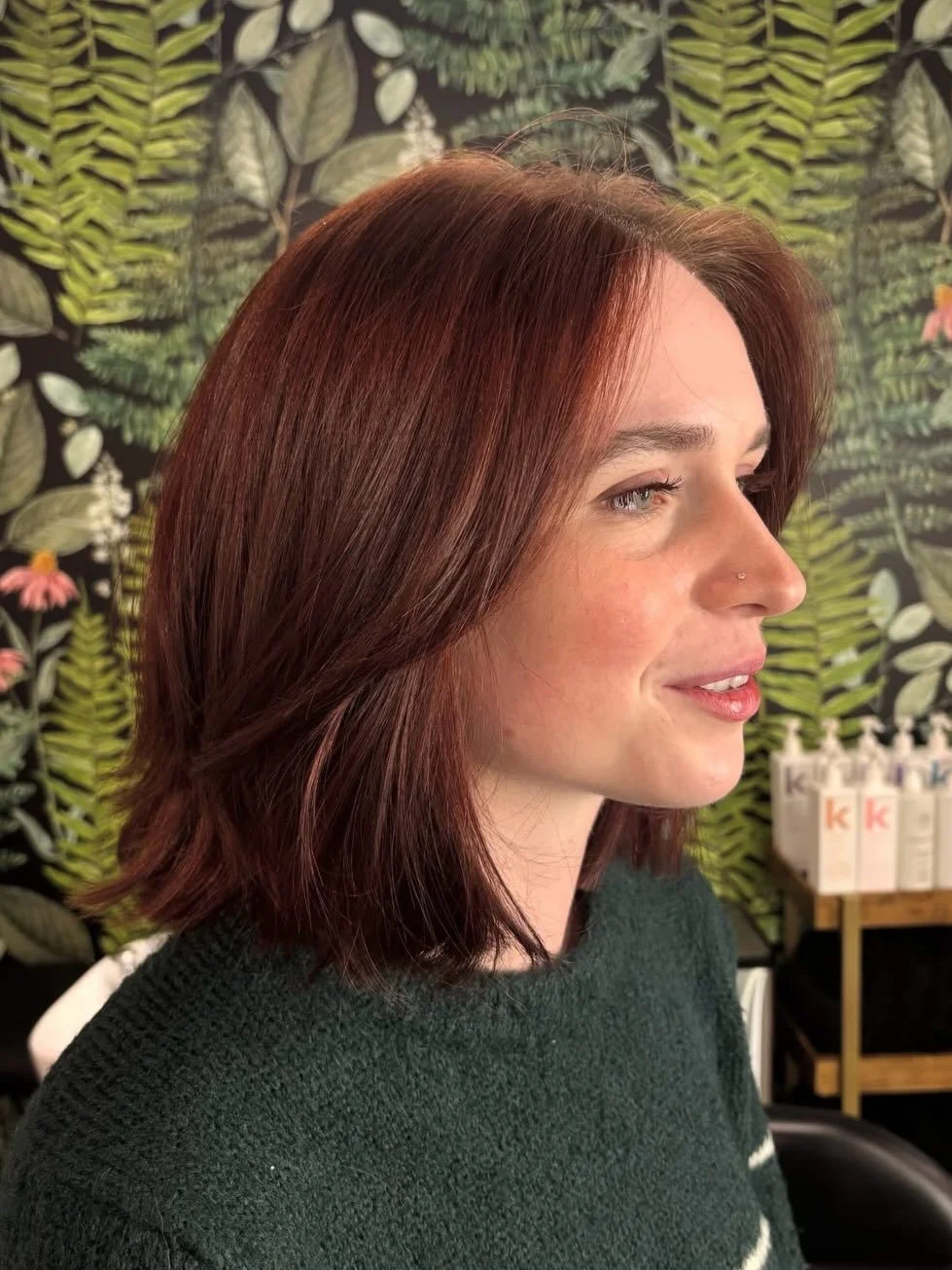 Perfect fall chop ✂️🍂✨

🫶🏼 @beautybykelleyrose 

#portlandhair #pdxhair #portlandsalon #pdxsalon