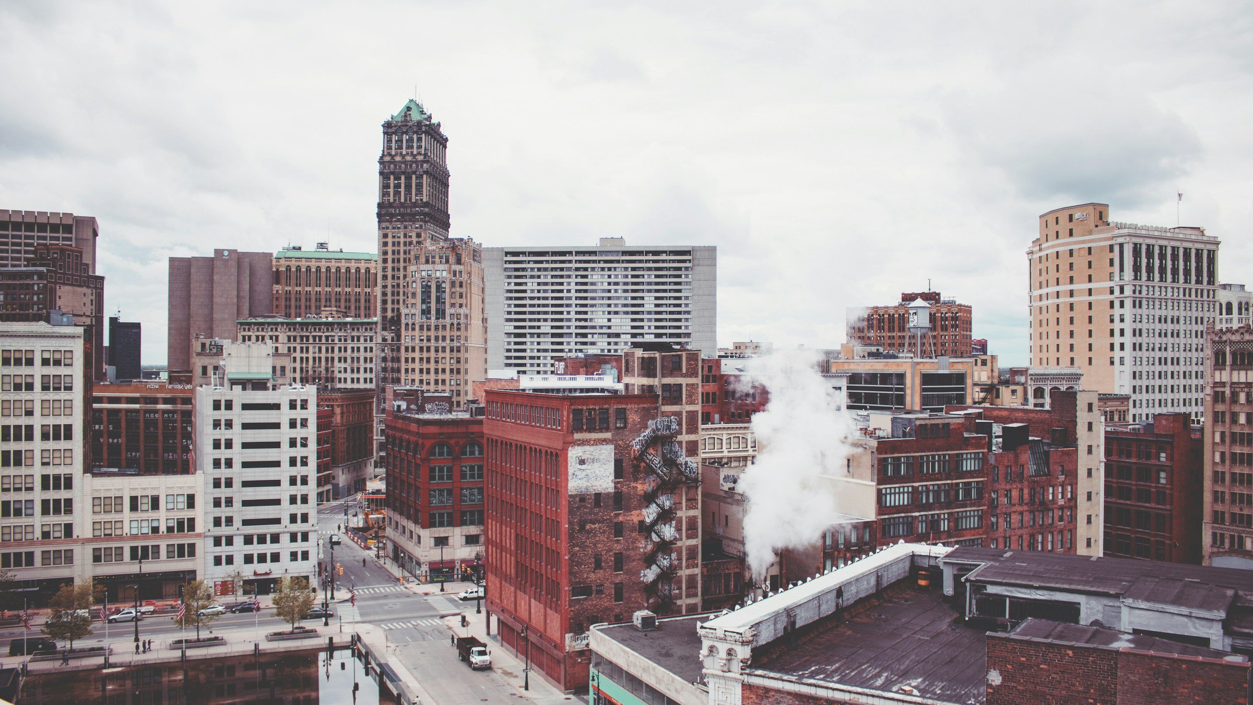 Bipartisan push for car sharing regulations introduced in Michigan Legislature