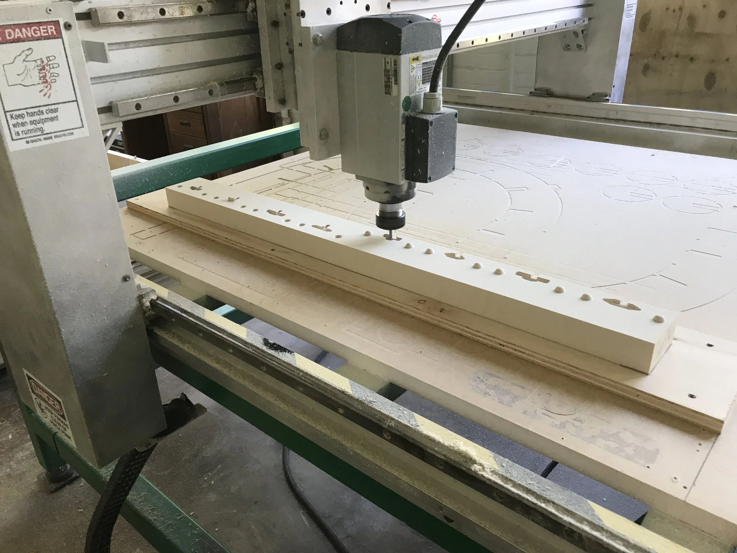  CNC mill in action 