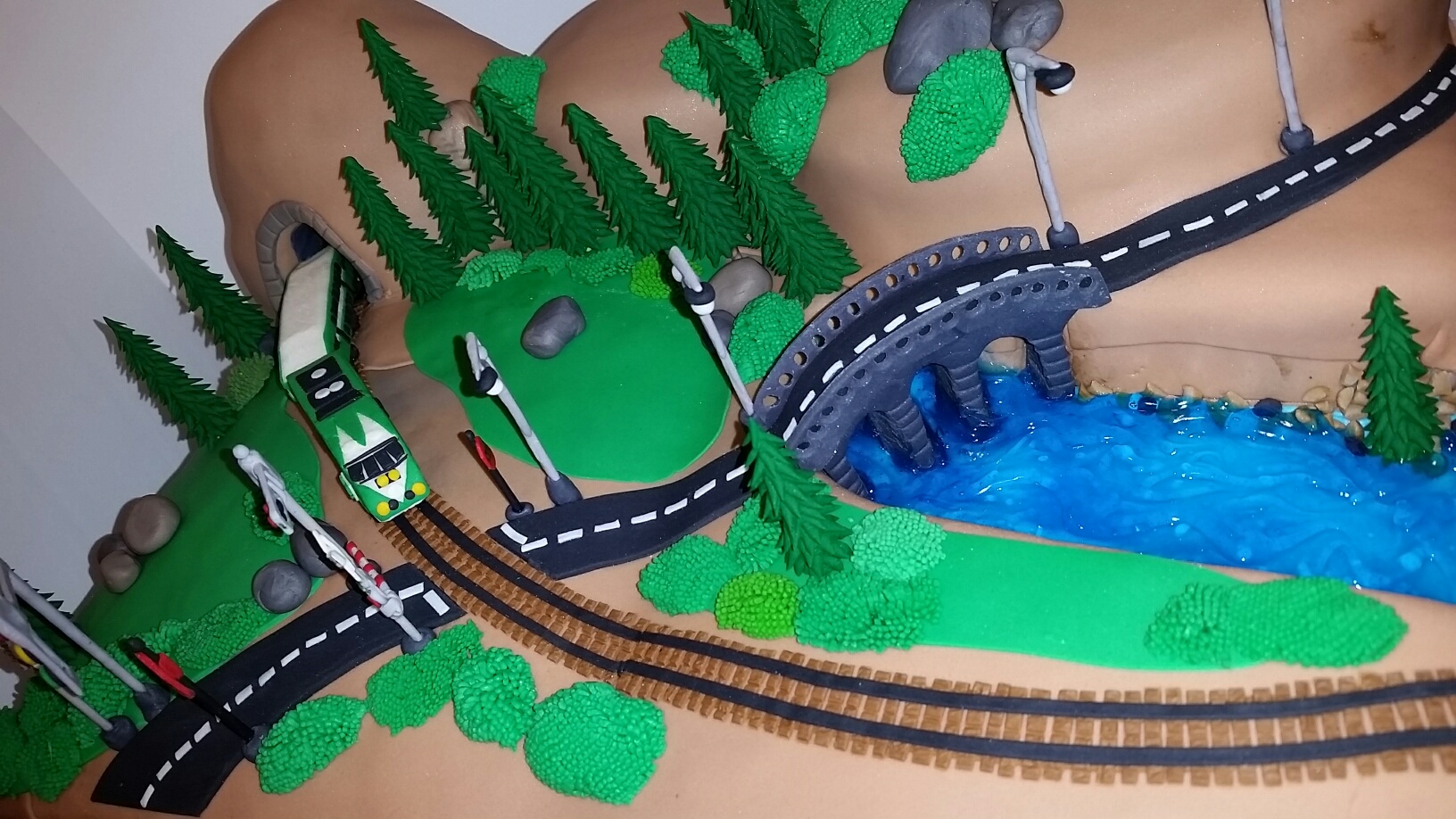train.jpg