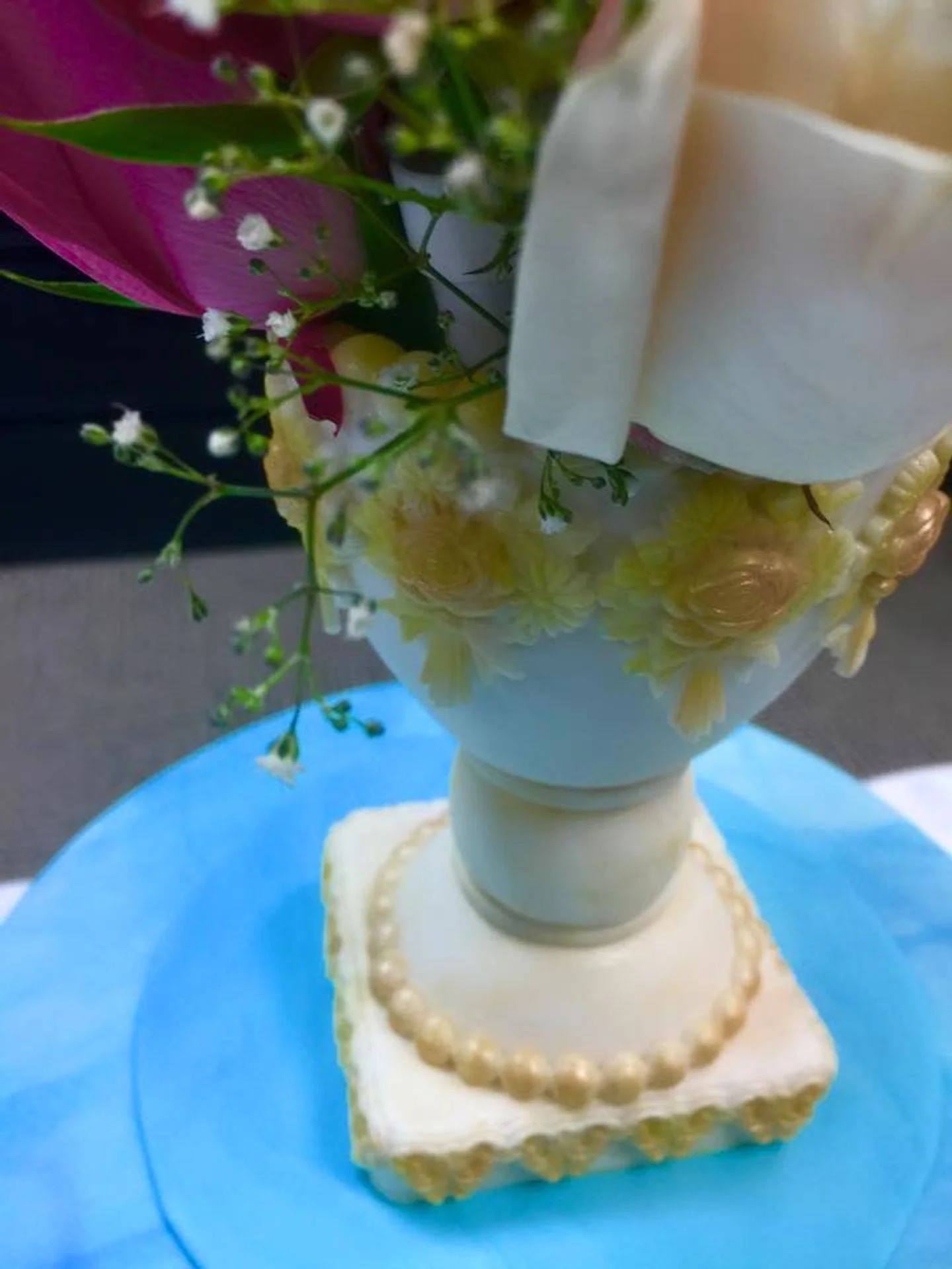 vase2.jpg