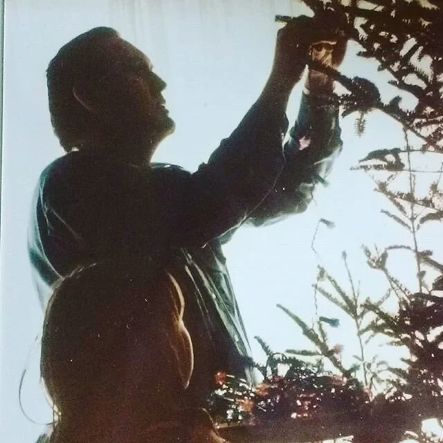 A few hours before Father's Day, my dad passed away peacefully at the age of 86, beloved husband, father of 5, grandfather of 12, great-grandfather of 2 (with a third on the way), brother, uncle, and friend. It was the greatest blessing to have him a