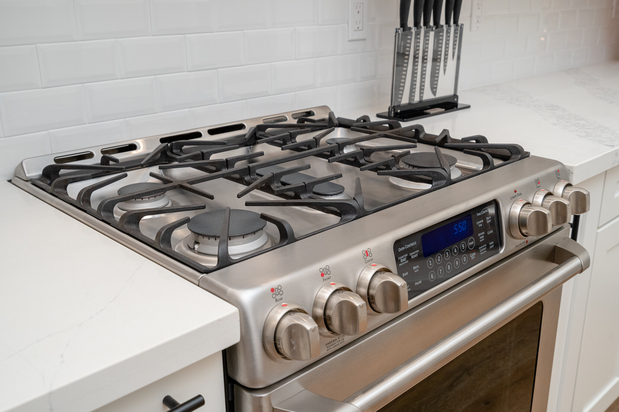 12_Kitchen 6.jpg