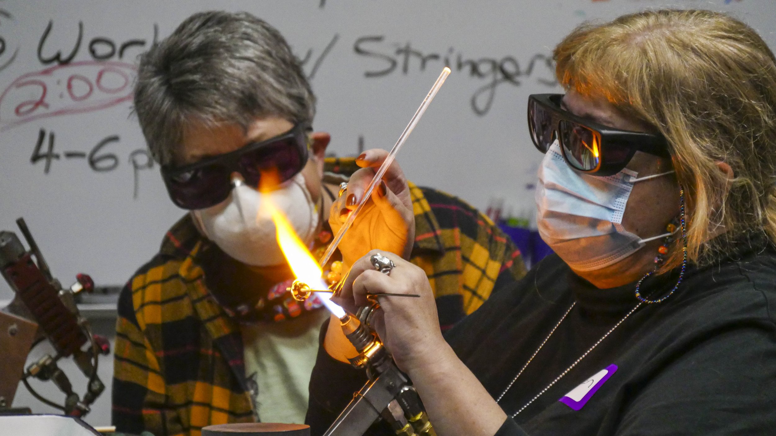 GlassFlameworking_GlassBeadsII_Adult_COVID_November_2021-2.jpg