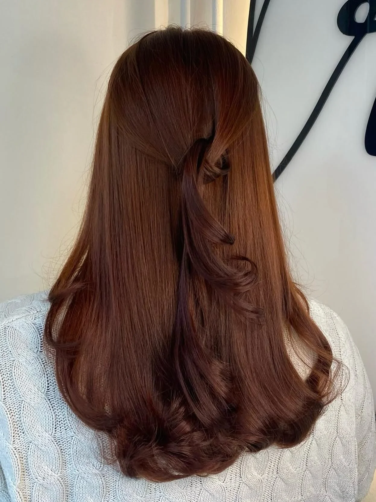 🍁🧡🍷🥰 // Janina

#redtoneshaircolor #salonroce #hiuksettampere #kampaamotampere