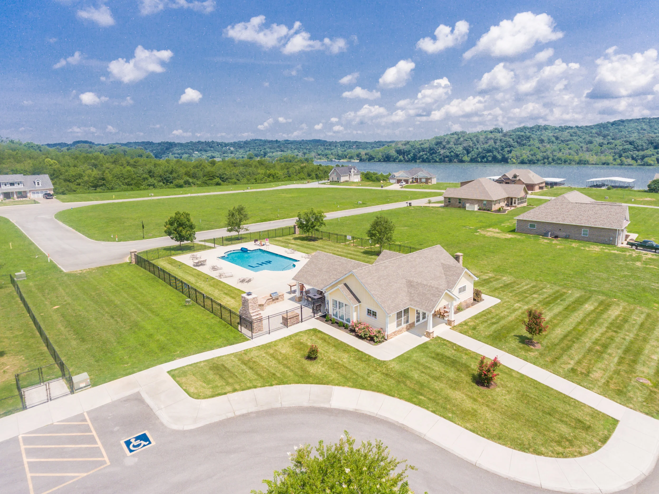 Lighthouse Pointe Loudon