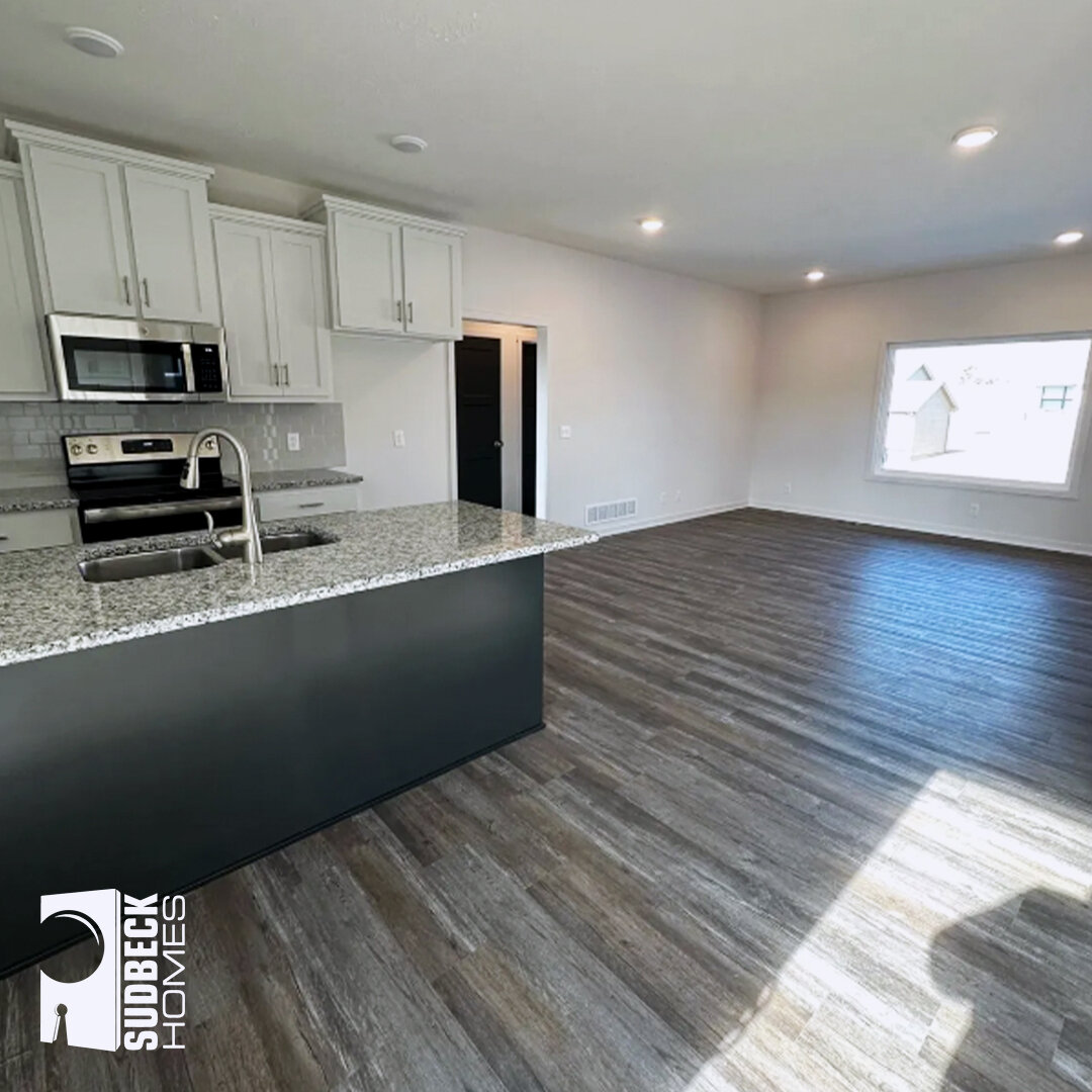 We&rsquo;re taking a peak back into 2021 Gindy Drive and this spacious living room/ kitchen. Ready for those cozy family movie nights or parties celebrating friends and family, this home is ready to help create those memories.

For more information, 