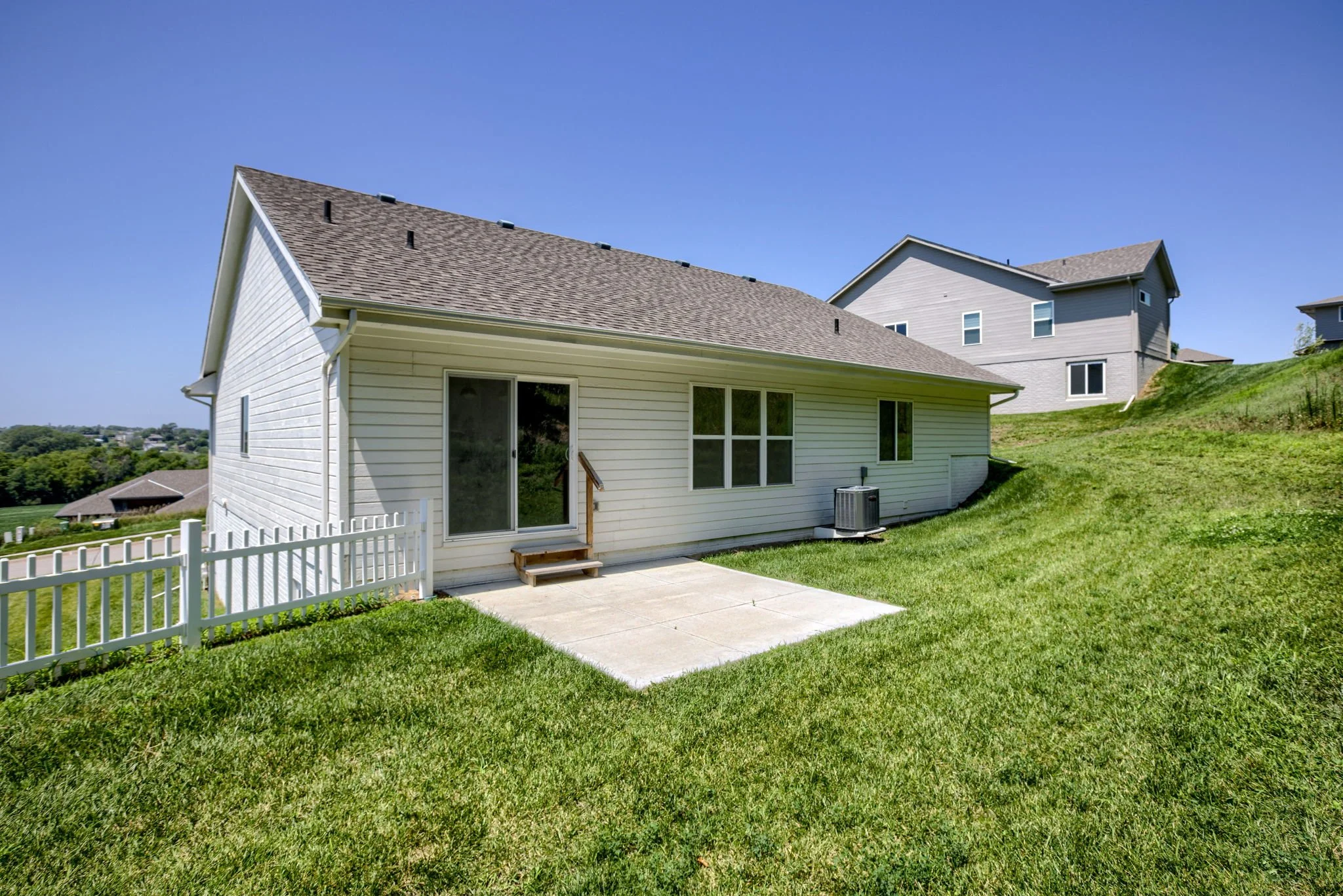 34-web-or-mls-93626_34.jpg