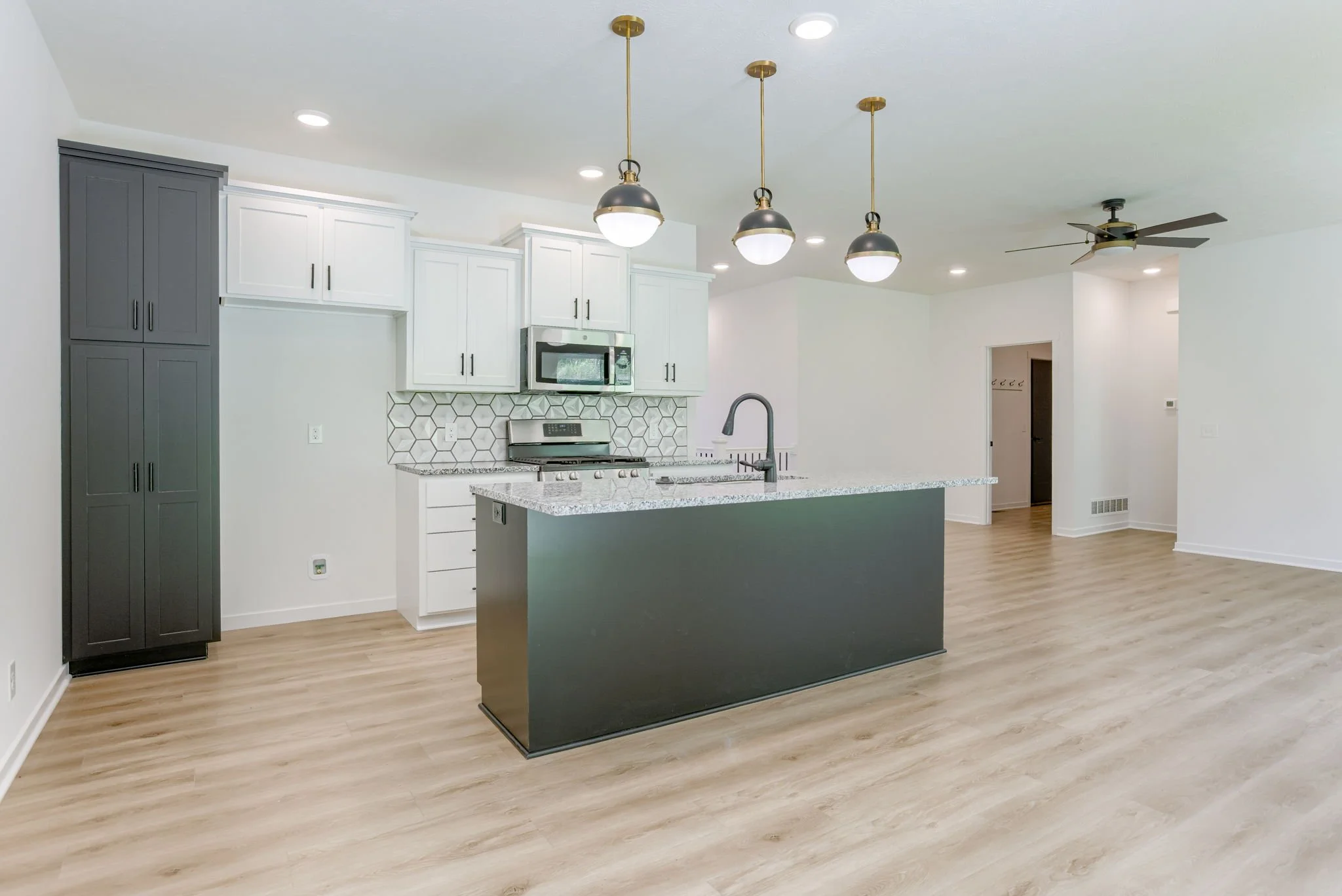 13-web-or-mls-93626_13 (1).jpg