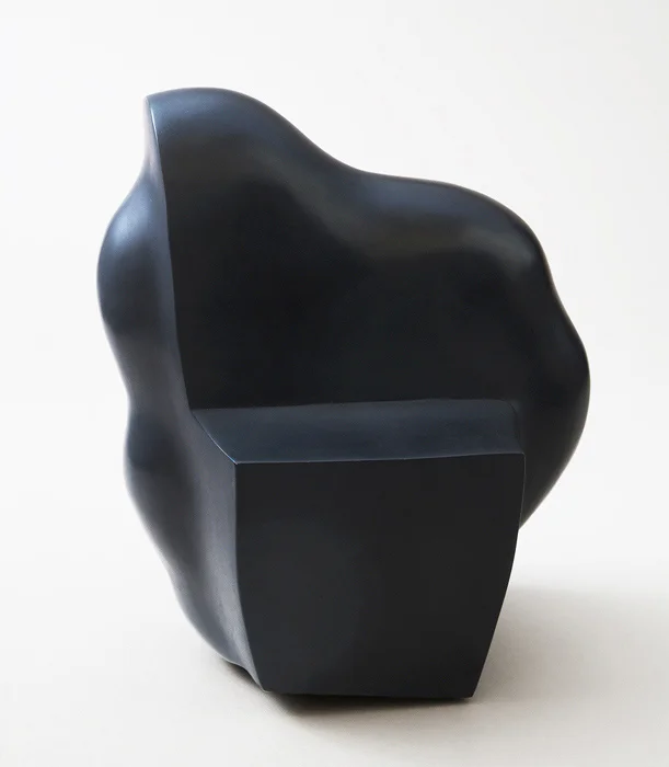 Madonna - bronze - H 30 cm - edition of three - two available - Galerie Franzis Engels & Peppercanister Gallery