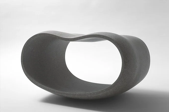 Empty Form VIII L 42 cm - private collection
