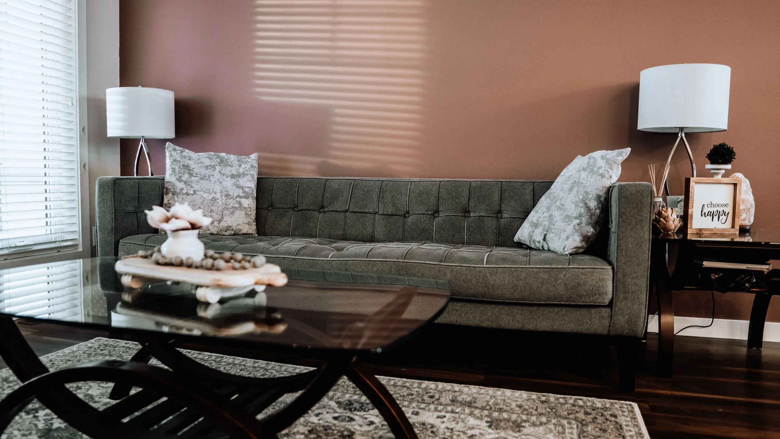 LIVINGROOM2 copy.jpg