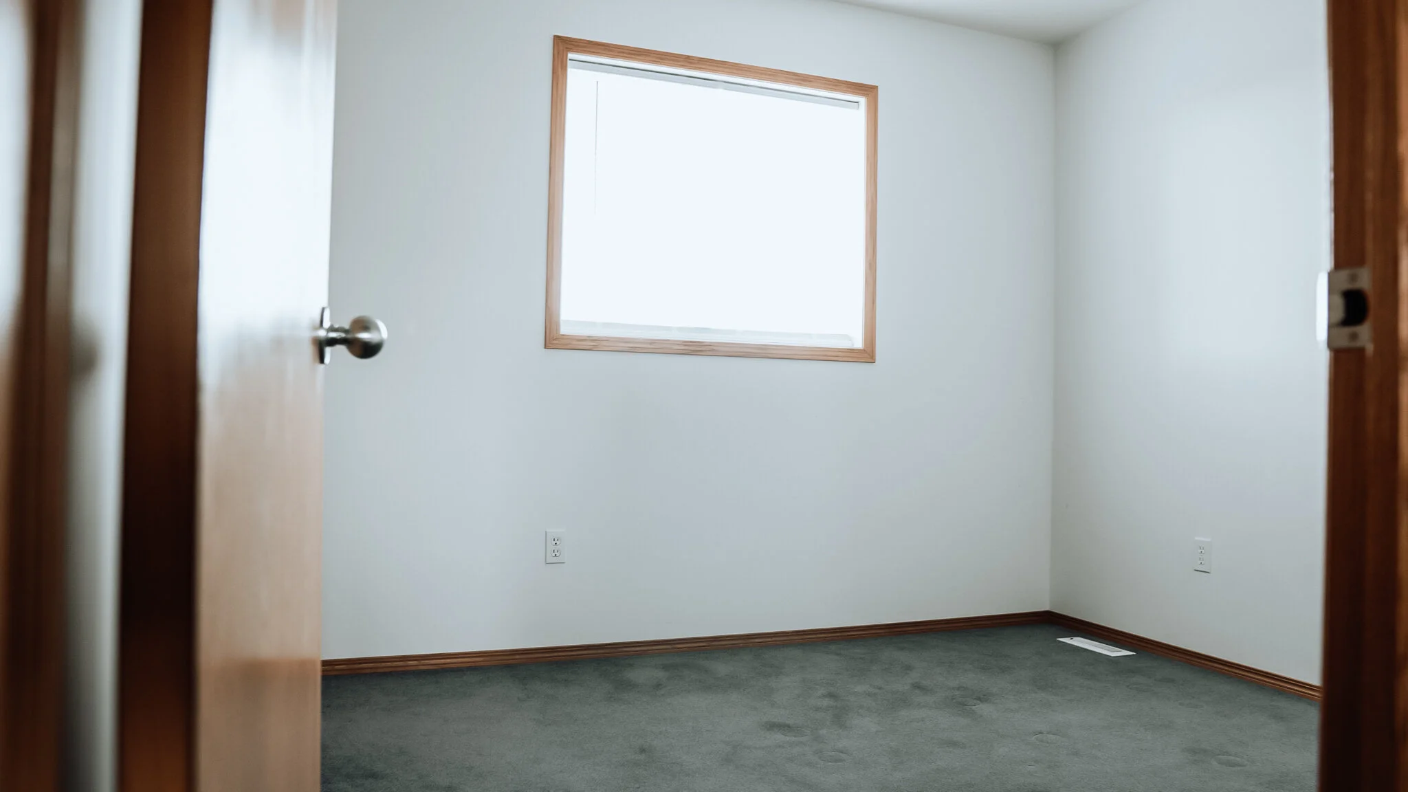bedroomUp1.jpg