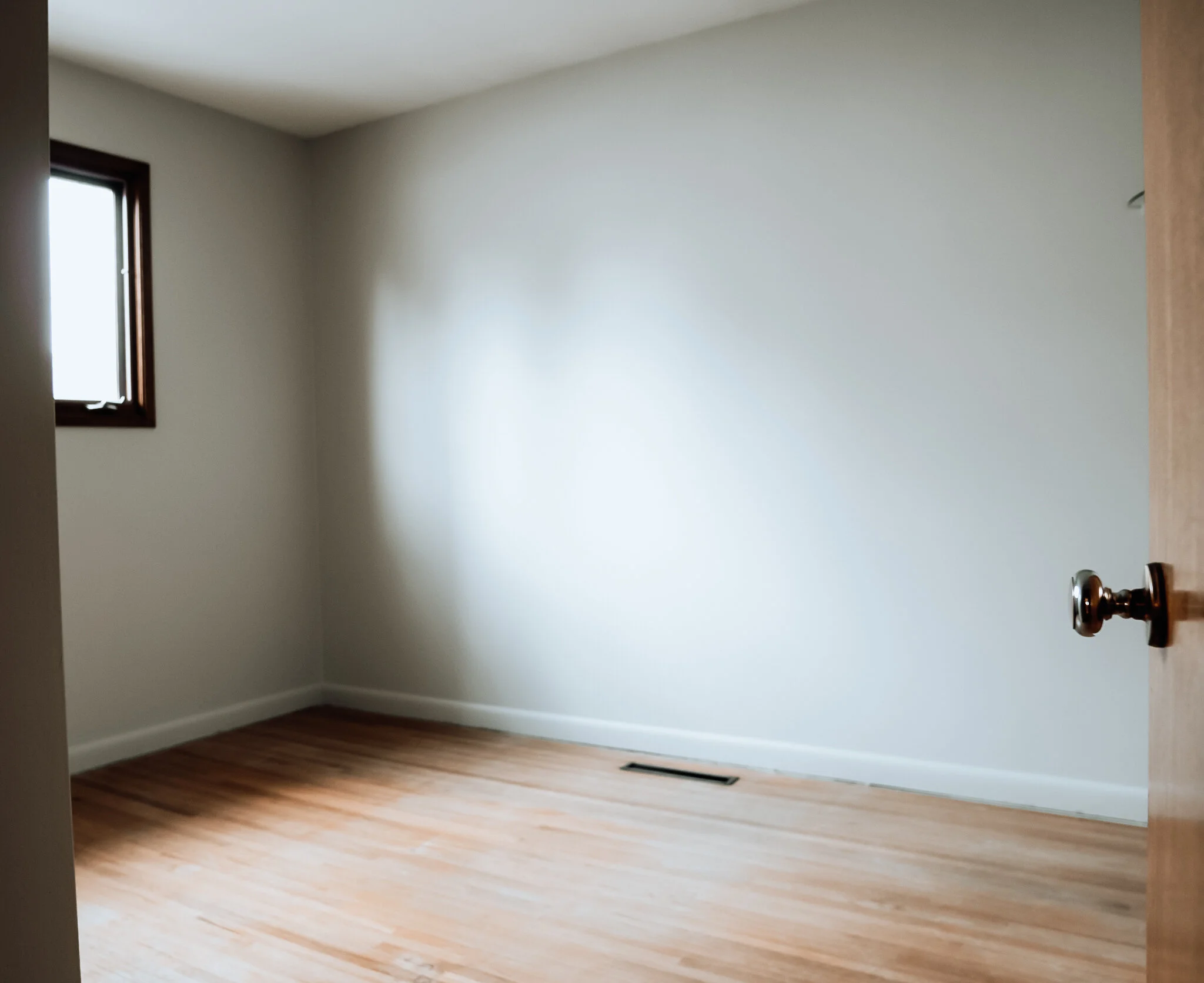 bedroom2.jpg