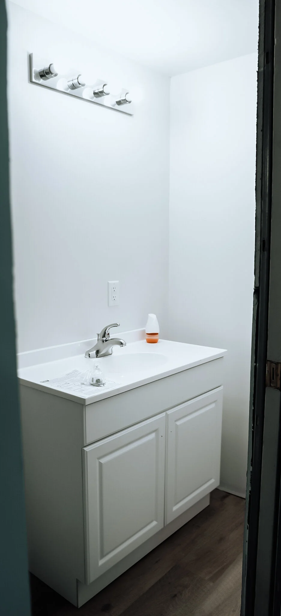 basementbathroom.jpg