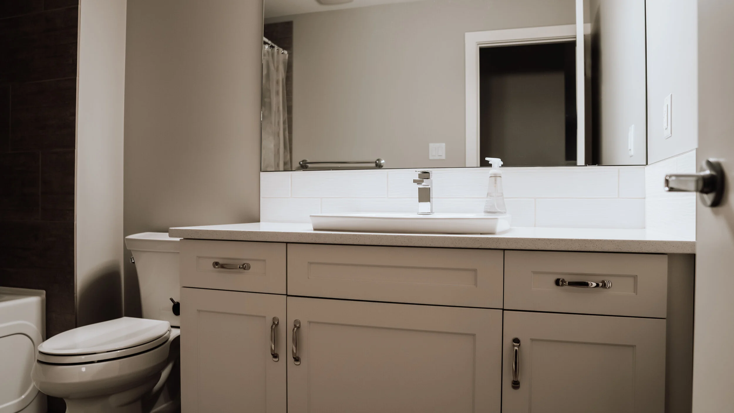 BASEMENT BATHROOM.jpg