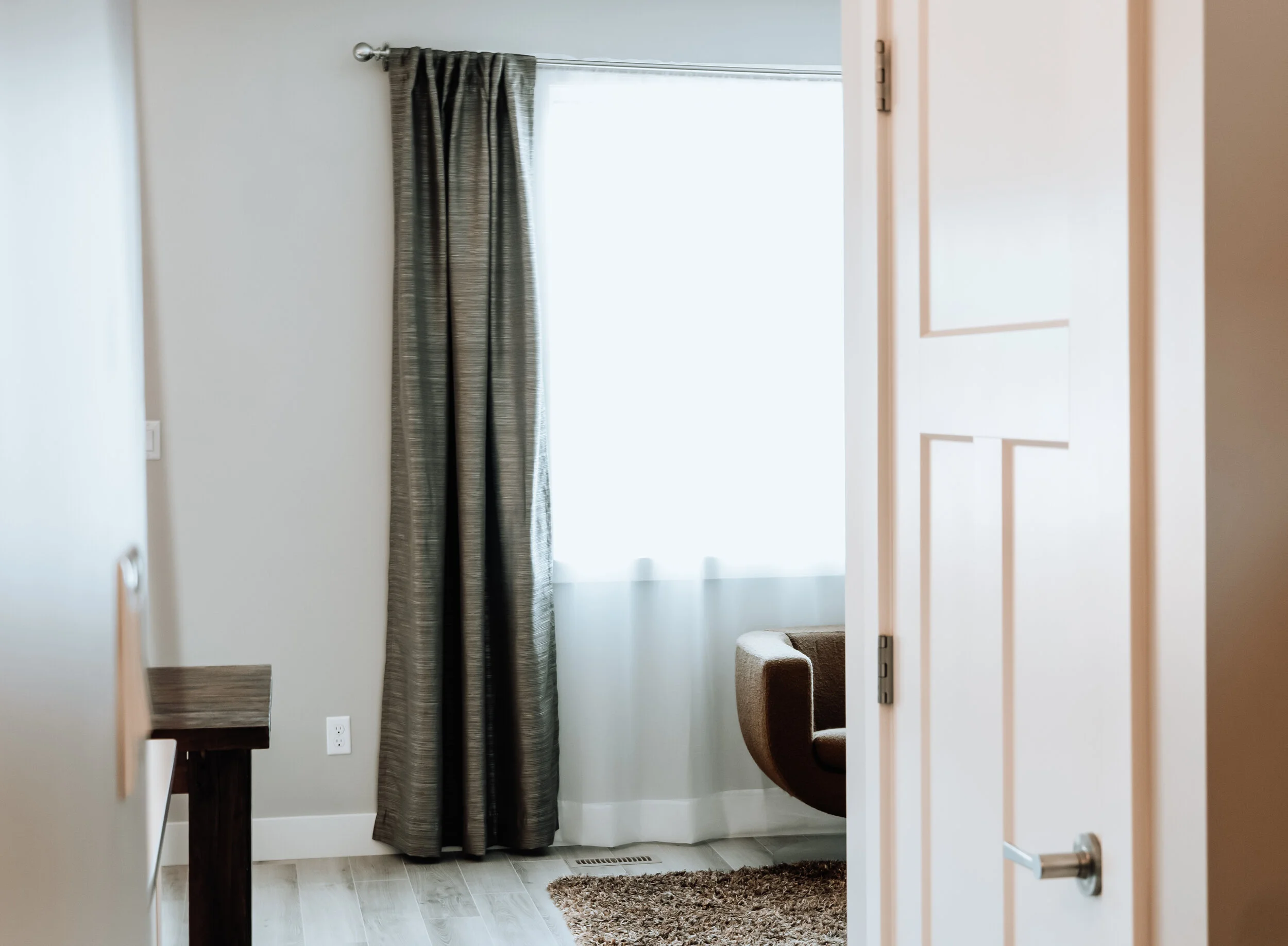 LIVINGROOM copy.jpg
