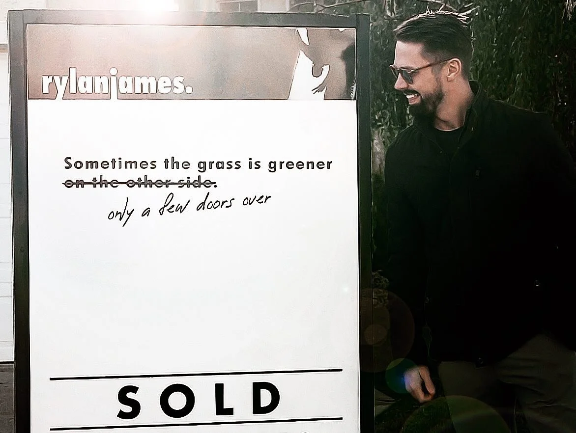 possession day! 
.
.
.
.
.
#realtorlifestyle #realty #realestatebroker #luxuryhomes #realestatesales #realtors #sold #forsale #realtorslife #investment #realtorsofinstagram #realestate #realestatestyle #milliondollarlisting #homesforsale #lethb