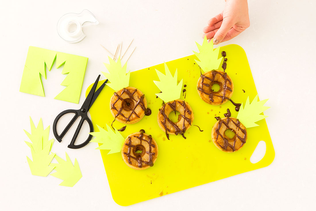 Pineapple_Donuts_037.jpg