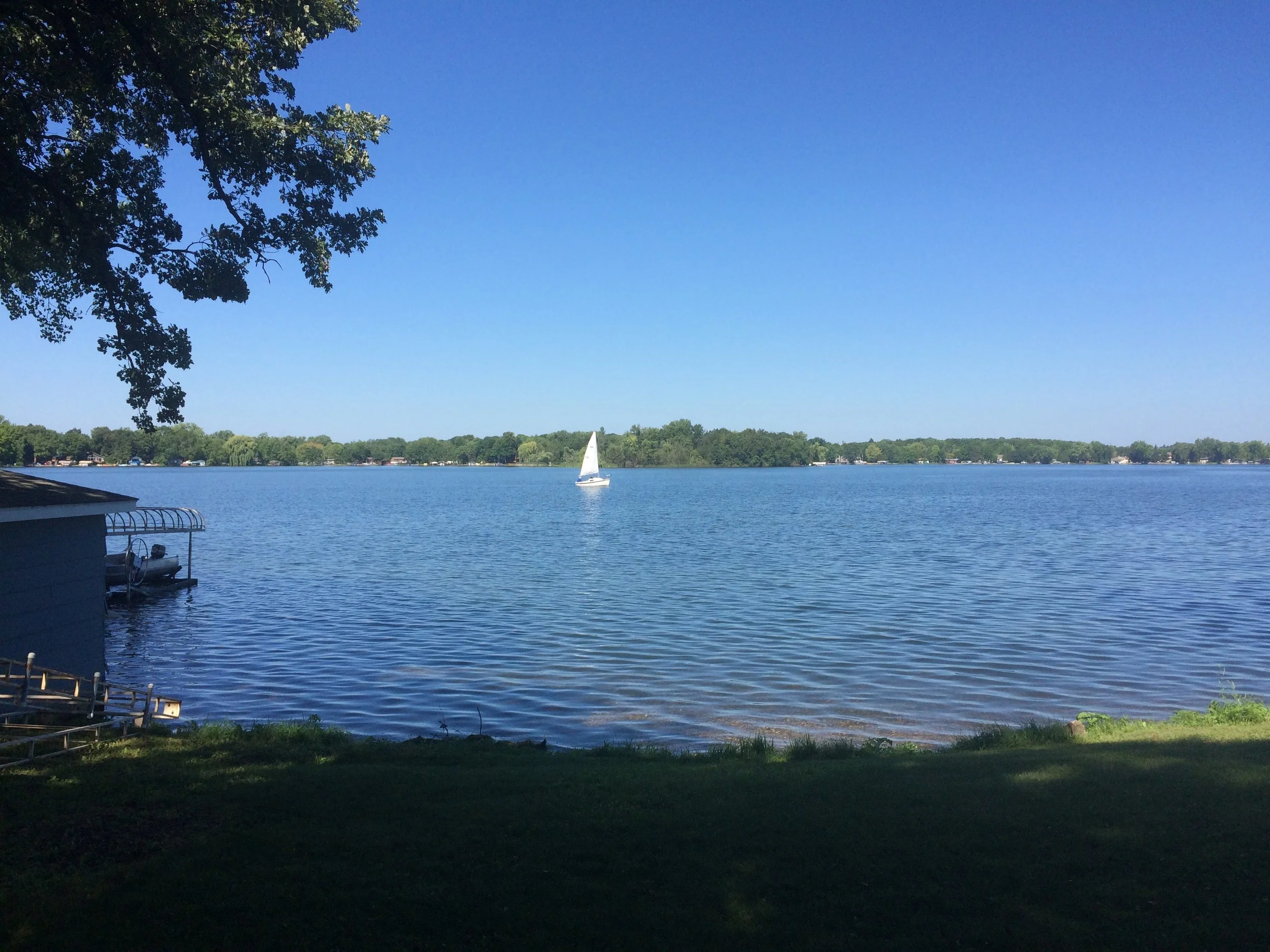 MN Docks & Boat Lifts 10,000 DOCKS