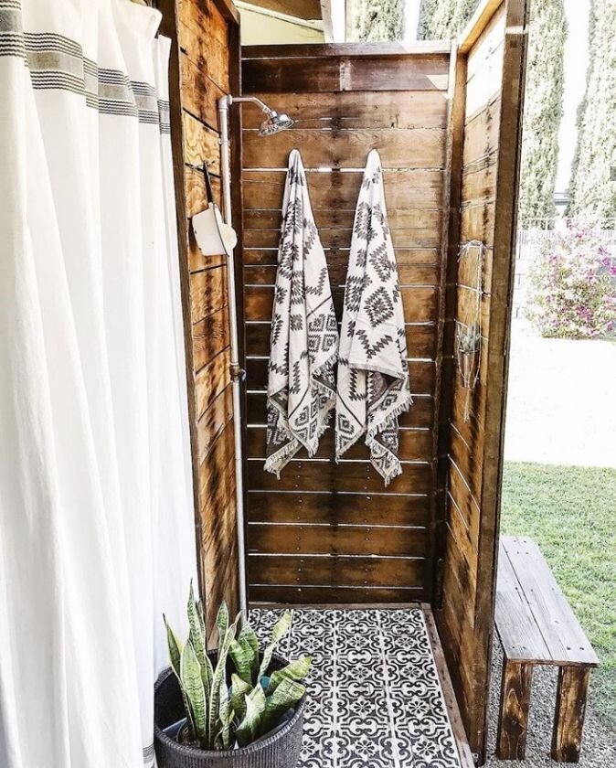 How To Build an Outdoor Shower_ A Definitive DIY Guide - Homes N Away.jpeg
