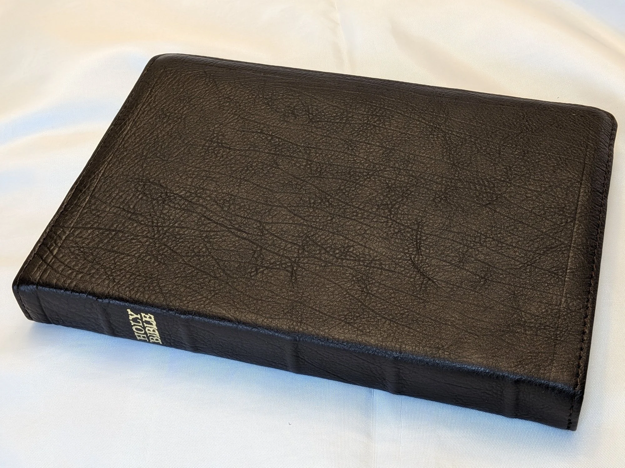 ESV Thinline, Red Letter Edition - Exclusive Calfskin