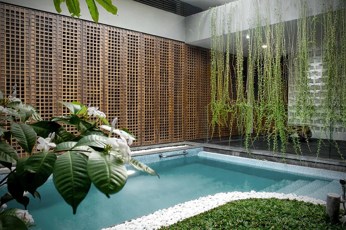 Jatipadang 04 Pool.jpg