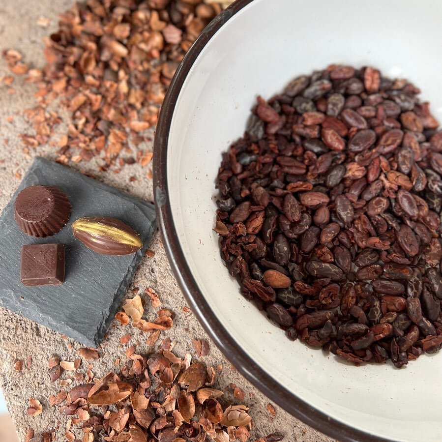 Beautiful cacao workshop with @ajnaperu 

#peru #tablamixta #chocolate #cacao #foodtour