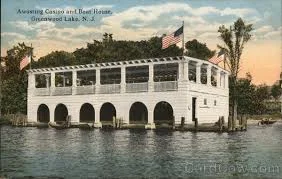 awosting-boathouse-postcard.jfif
