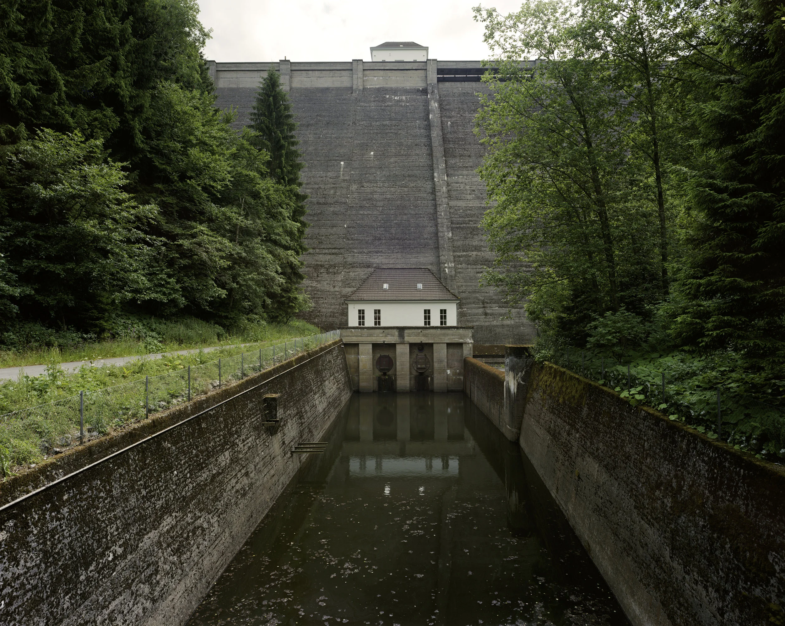 Eckertal Dam, Germany 2010 Archival pigment print, 40" x 50" (102 cm x 127 cm) Edition 1/7: $2.300 (sold), 2/7: $4.600