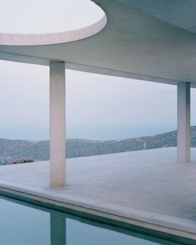 SIMONE+BOSSI+©+2023+ALEXANDRE+PAVLIDIS+ARCHITECT_Garden1.webp