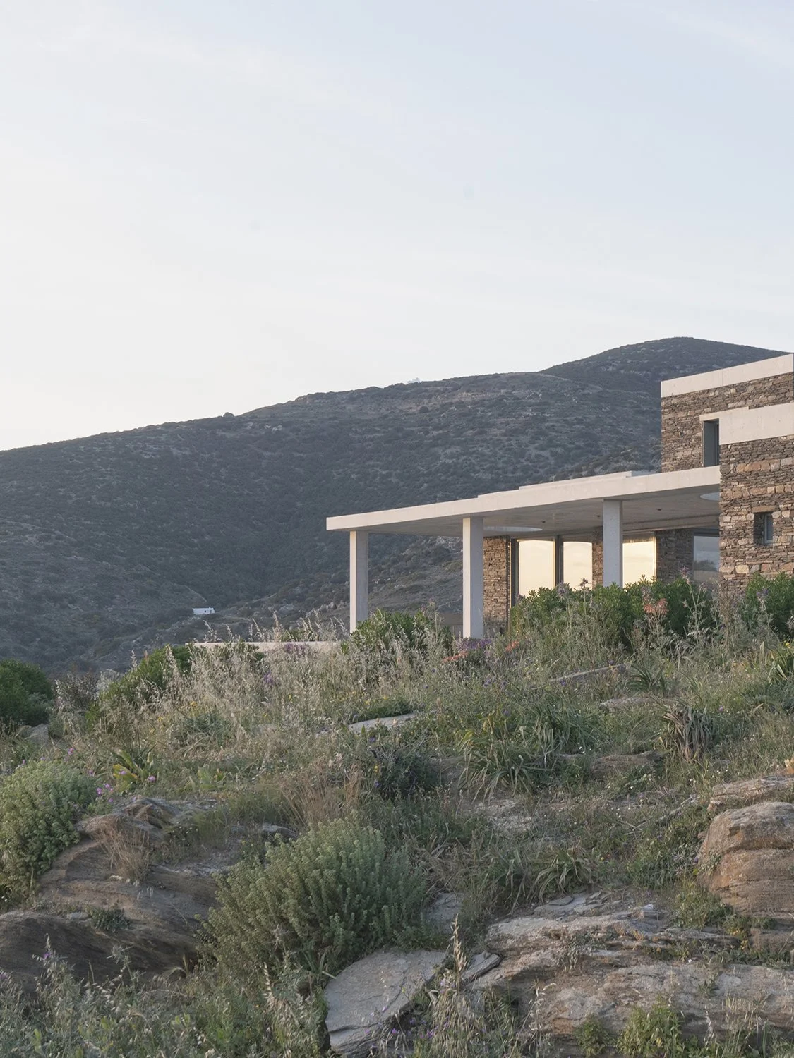 ALEXANDRE+PAVLIDIS+ARCHITECT+OFFICEMUTO_HOUSEWITHAGARDEN_4.jpg