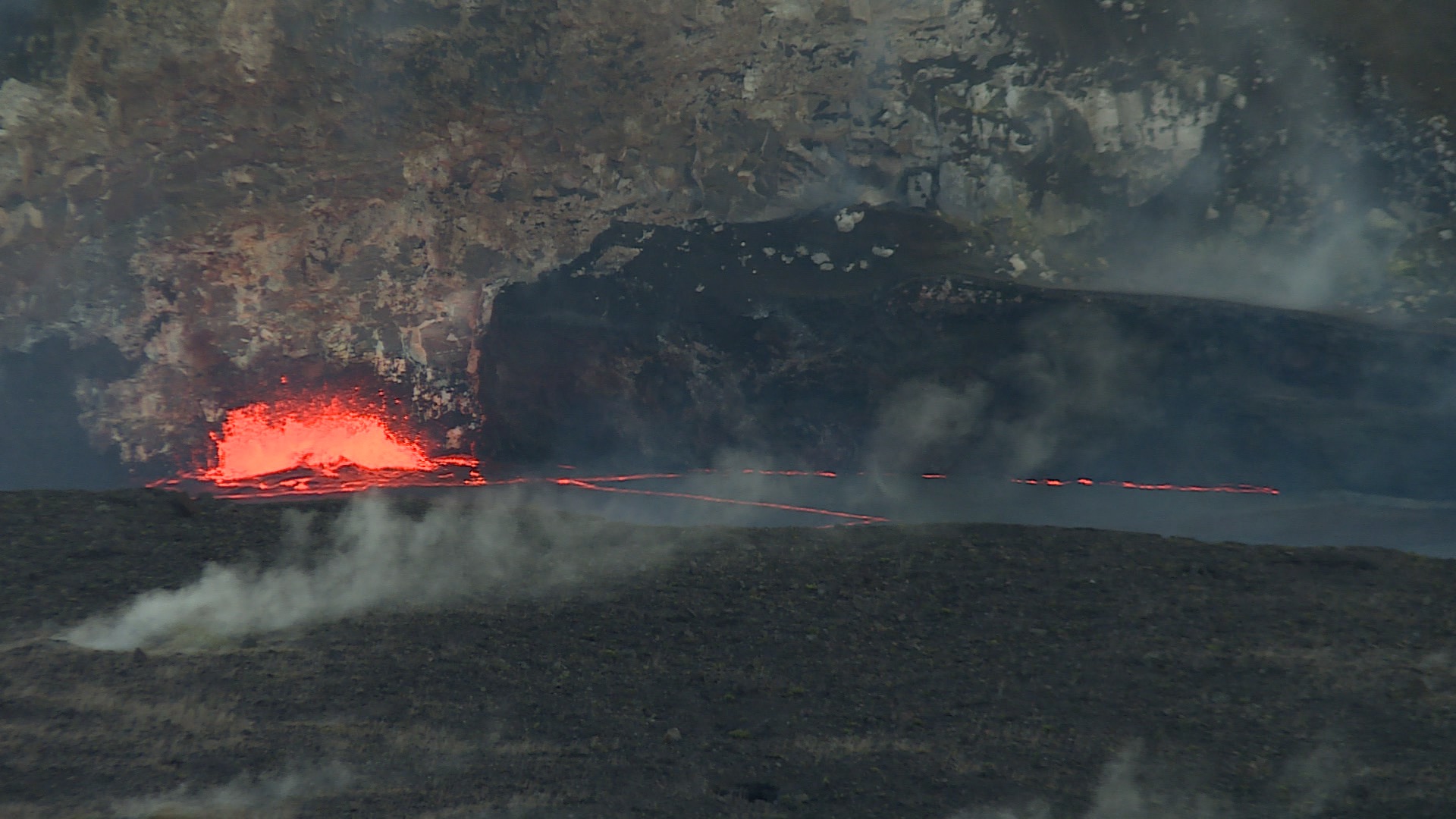 Volcanoes Nat Park.jpg