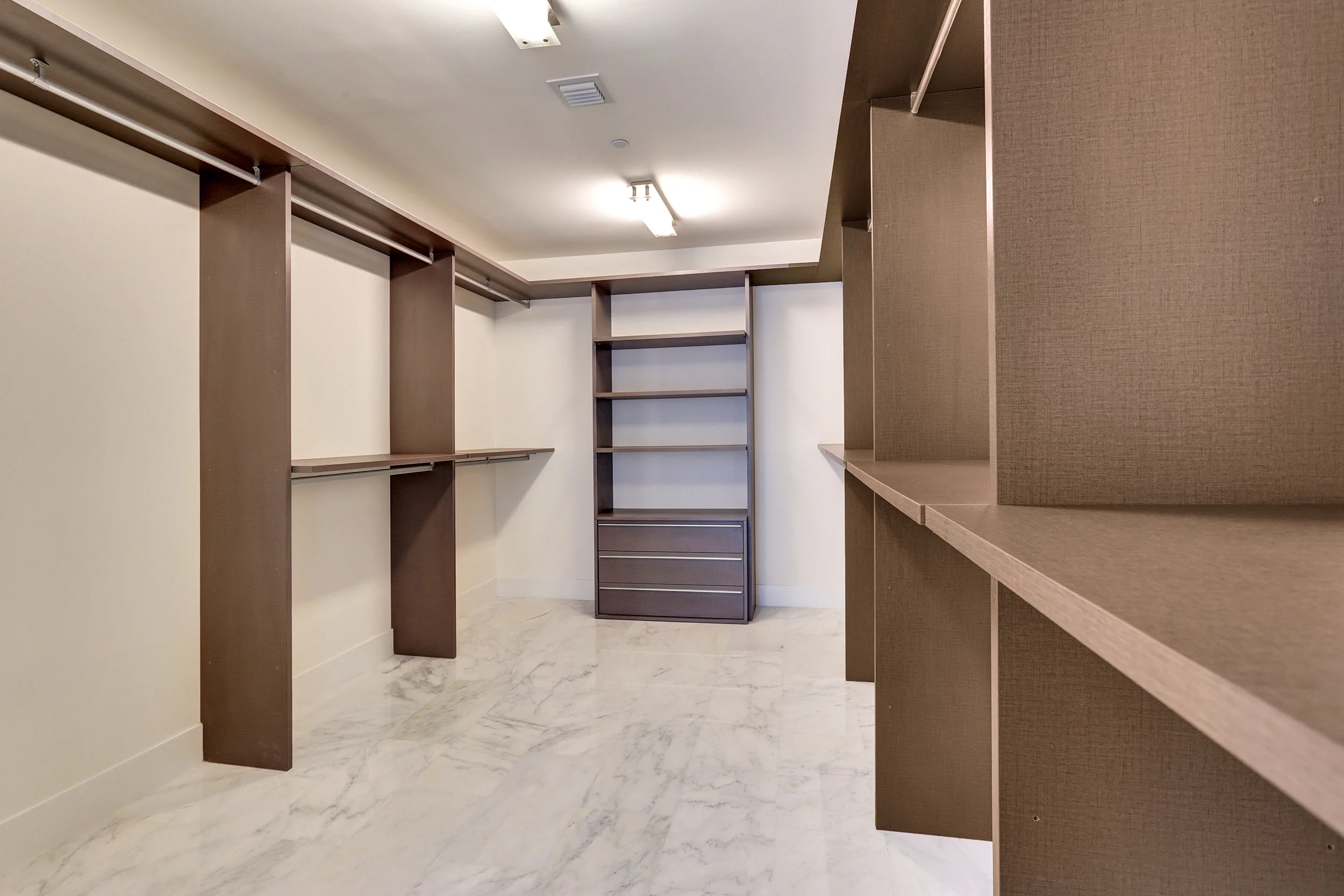 echo brickell model unit #2901 - 11.jpg