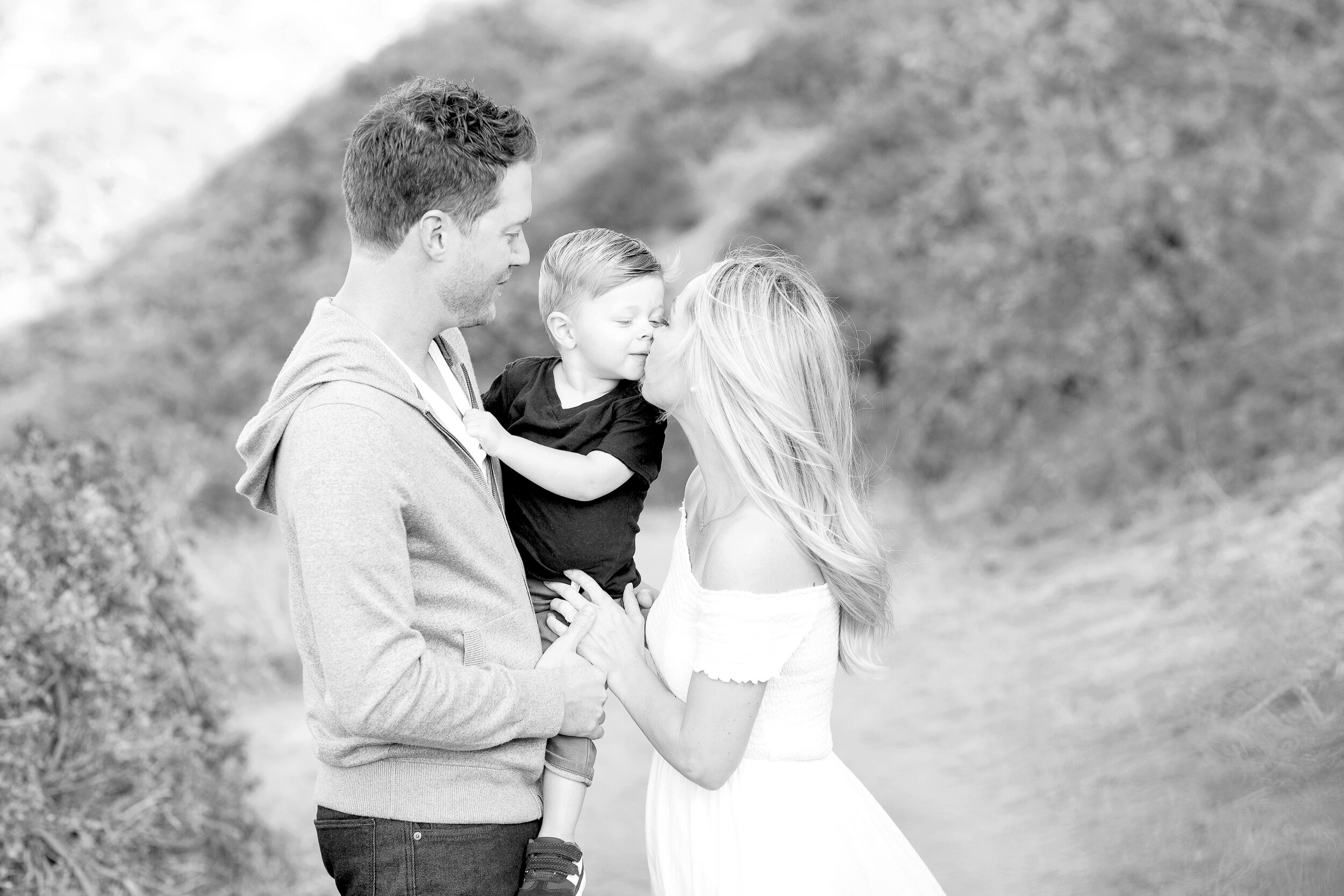 RAT-BEACH-FAMILY-PHOTOS-BROOKE-TOBIN-PHOTOGRAPHY_05.jpg