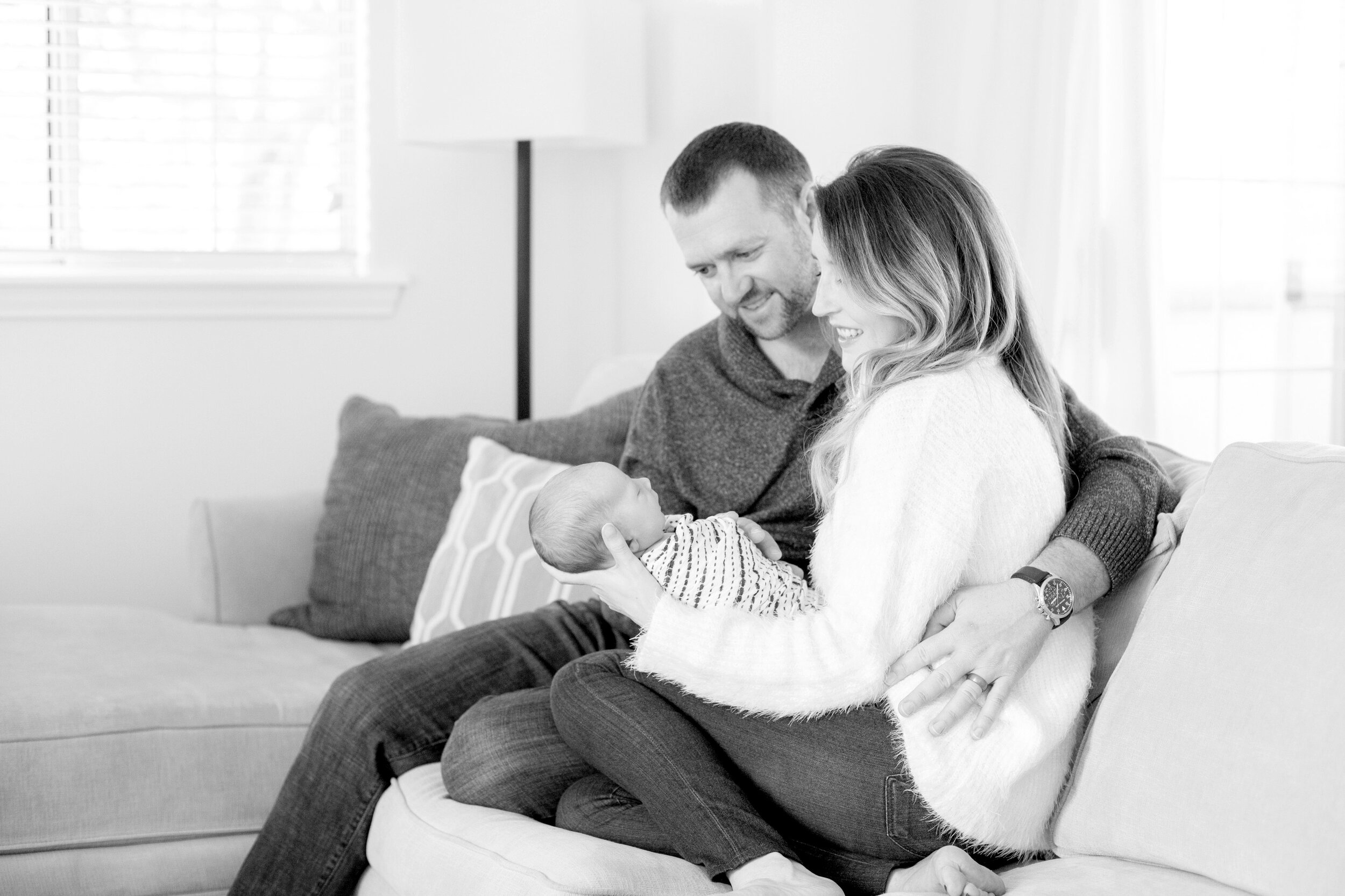 REDONDO-BEACH-NEWBORN-PHOTOS-BROOKE-TOBIN-PHOTOGRAPHY_33.jpg