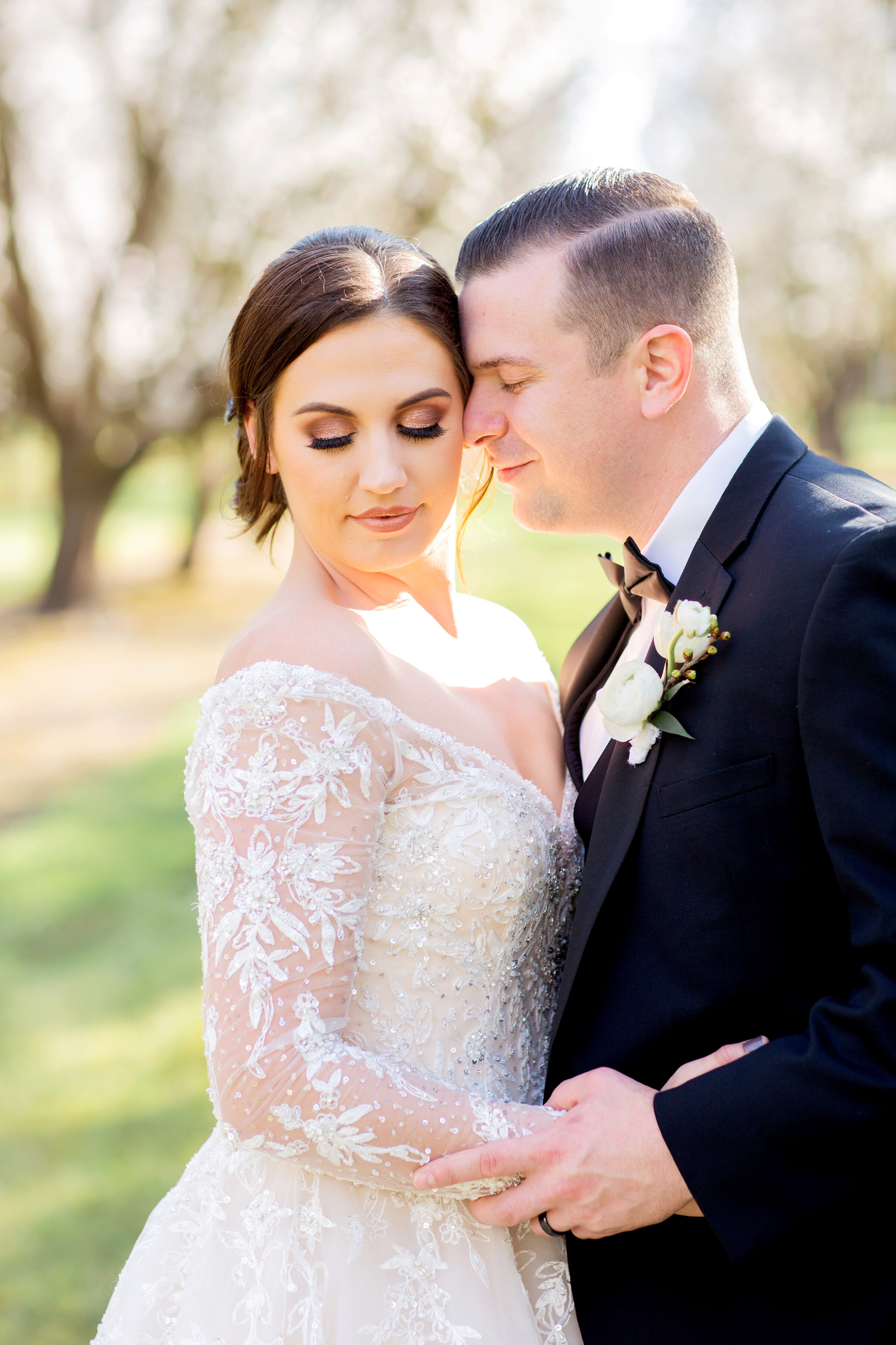 ALMOND-ORCHARD-WEDDING-PHOTOS-BROOKE-TOBIN-PHOTOGRAPHY_039.jpg