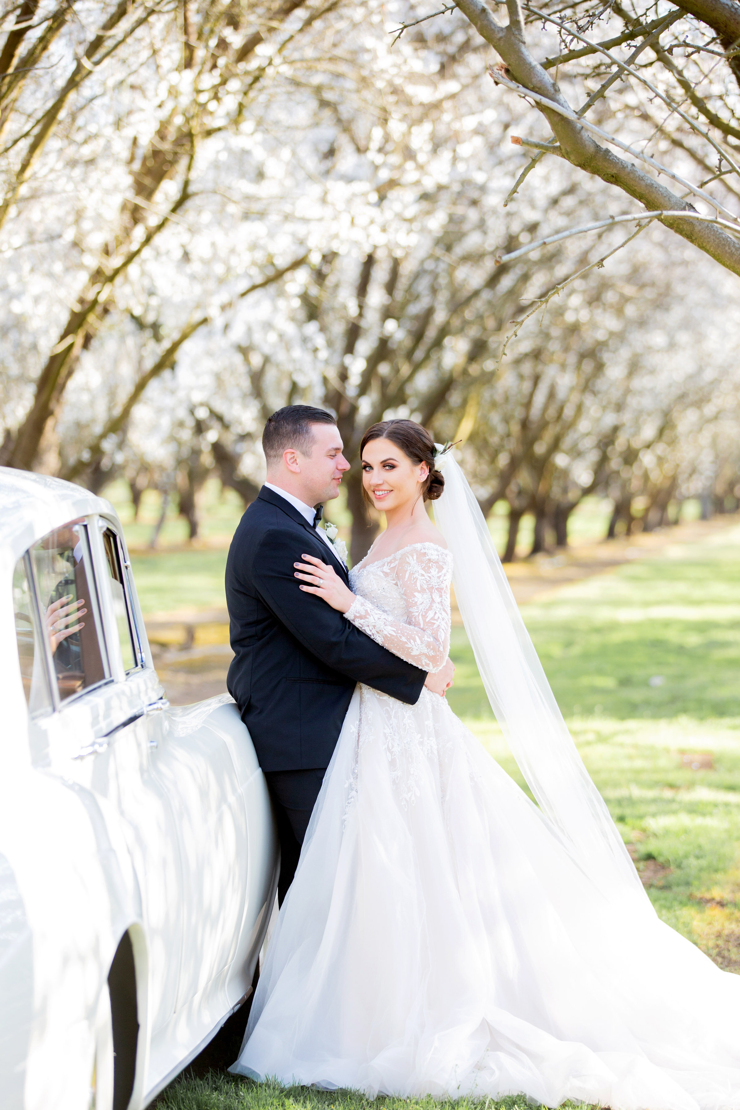 ALMOND-ORCHARD-WEDDING-PHOTOS-BROOKE-TOBIN-PHOTOGRAPHY_079.jpg
