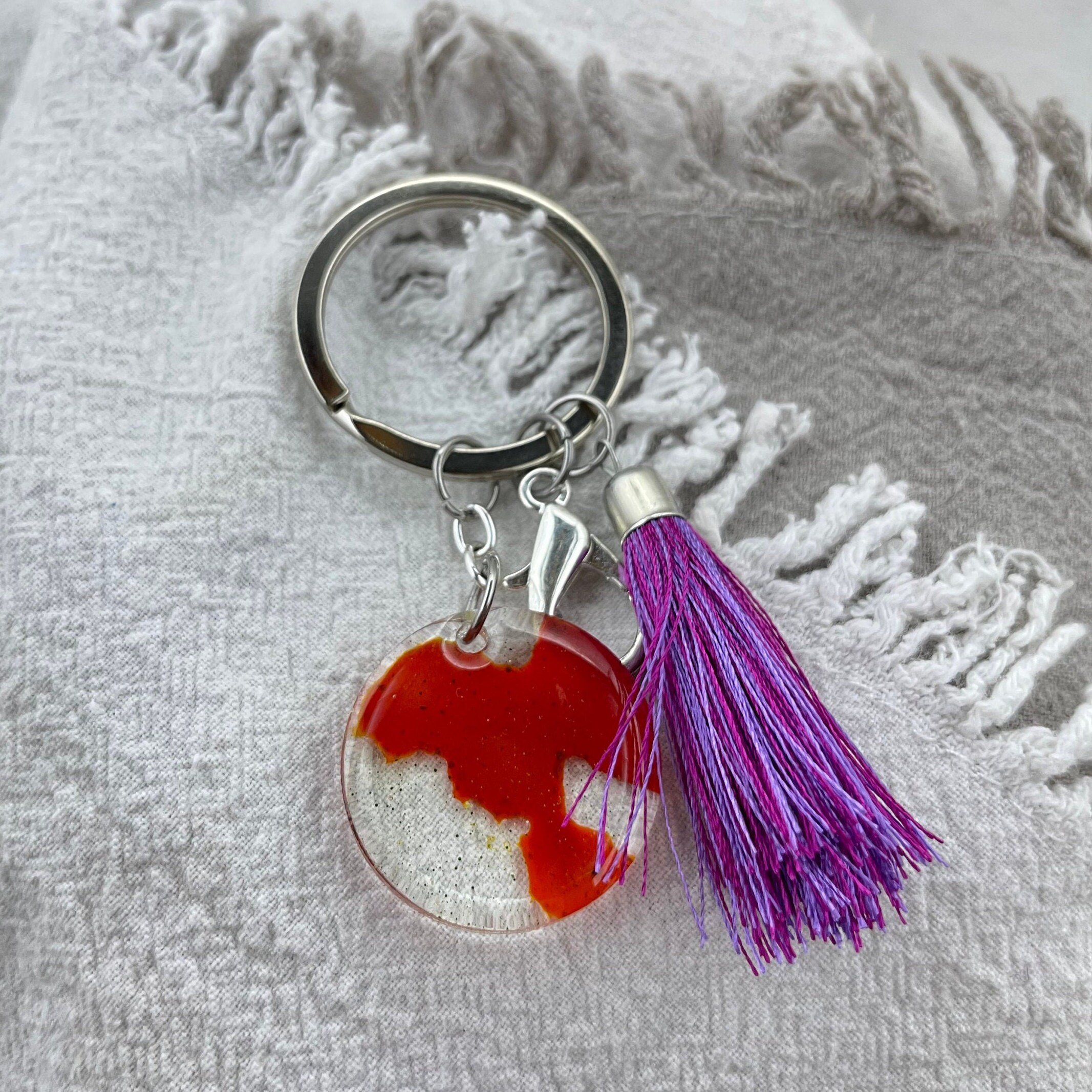 https://i.etsystatic.com/25935268/r/il/03d1cf/2797514986/il_fullxfull.2797514986_palx.jpg