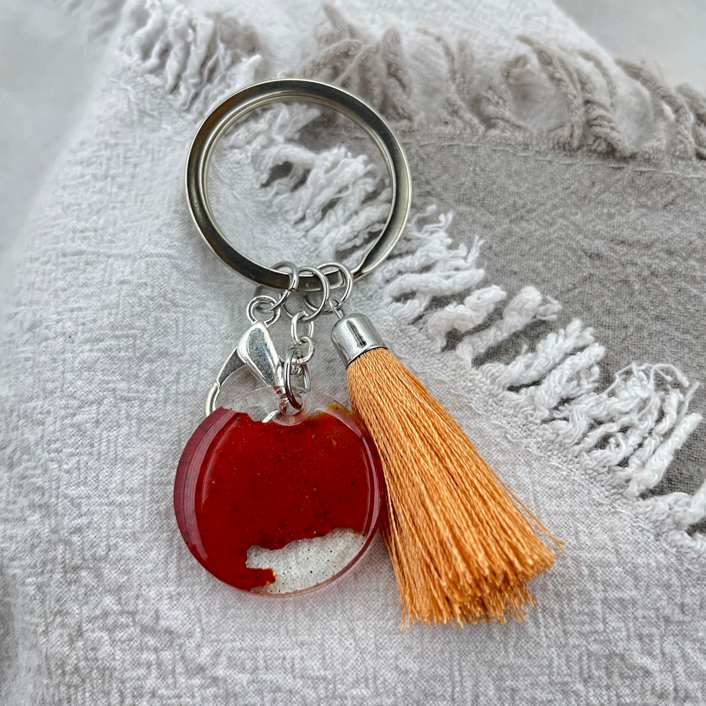 https://i.etsystatic.com/25935268/r/il/2279ef/2843629287/il_fullxfull.2843629287_e3tk.jpg