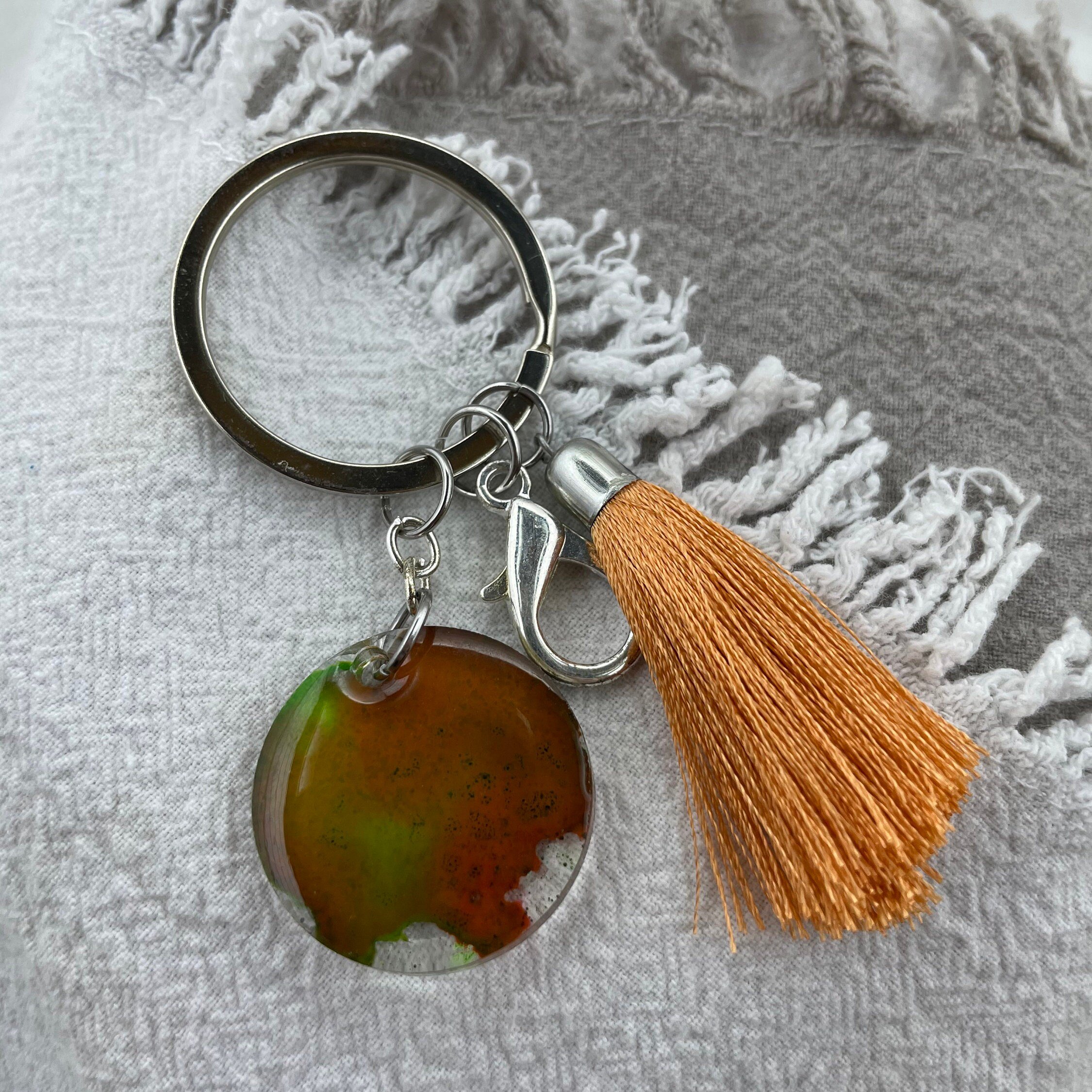 https://i.etsystatic.com/25935268/r/il/71e4a9/2843632319/il_fullxfull.2843632319_i7nd.jpg